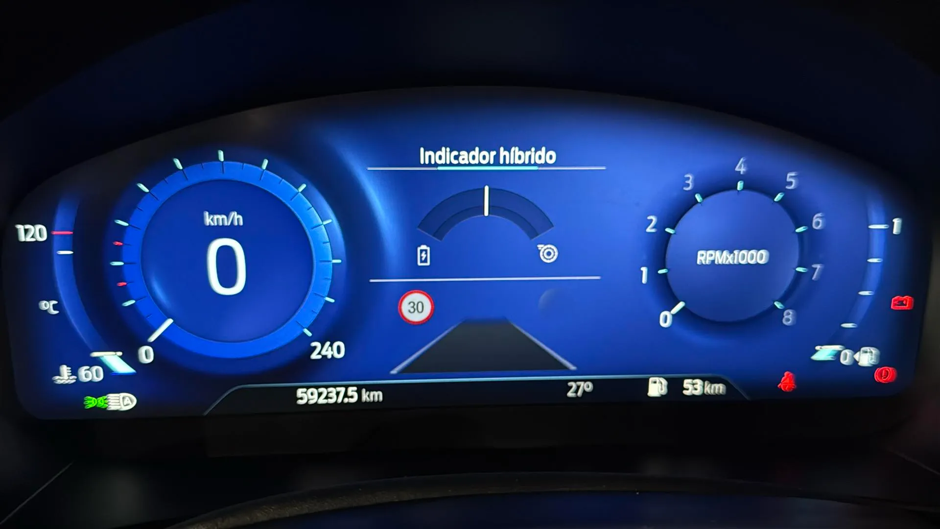 Ford Focus 1.0 EcoBoost MHEV Active - foto 12