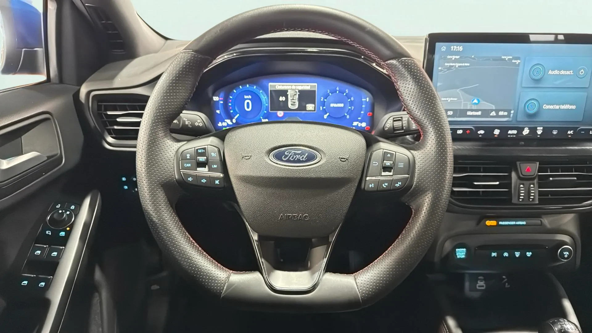 Ford Focus 1.0 EcoBoost MHEV Active - foto 11
