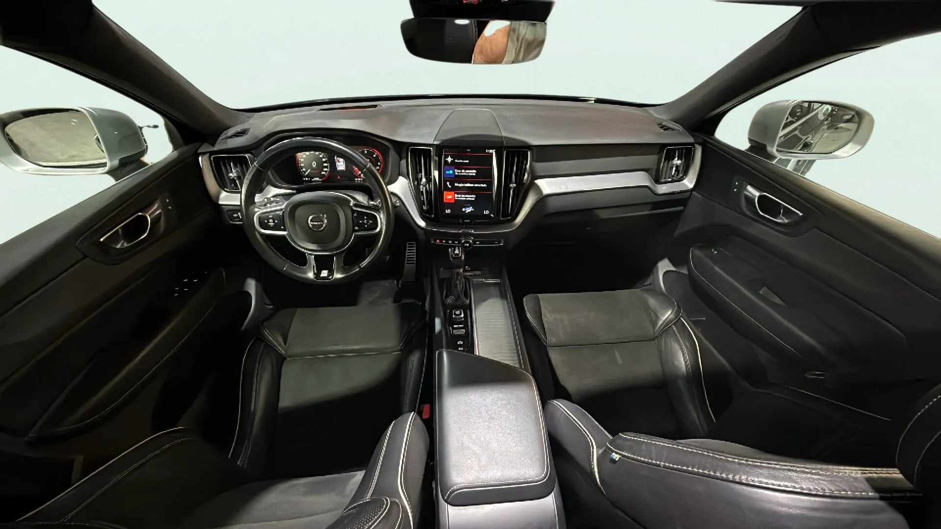 Volvo XC60 2.0 D4 R-Design - foto 10