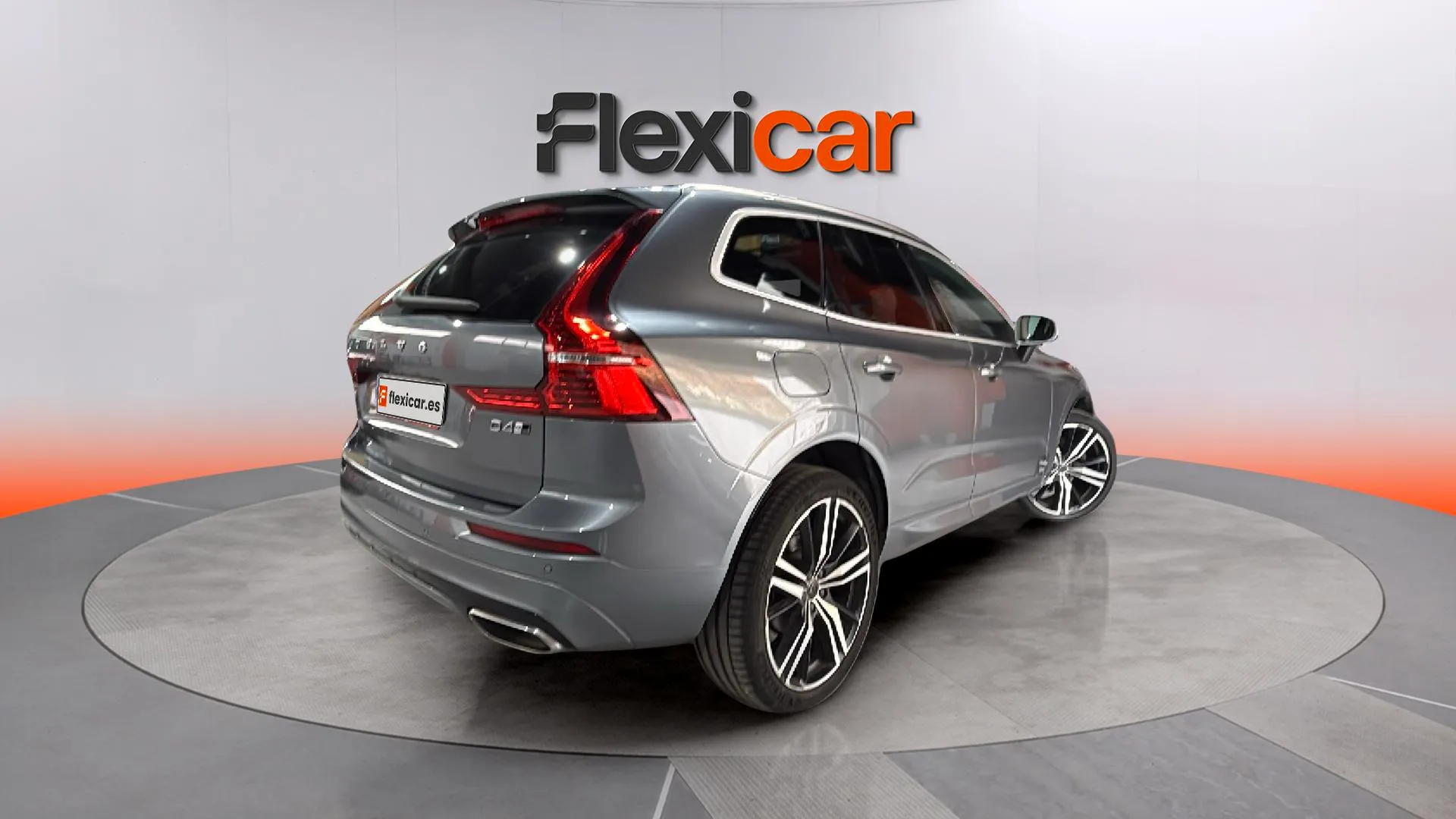 Volvo XC60 2.0 D4 R-Design - foto 7