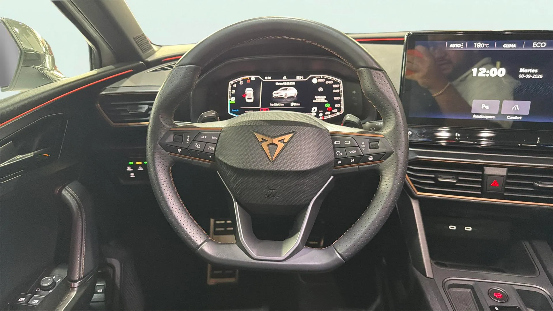 Cupra León SP 1.4 e-Hybrid DSG - foto 9