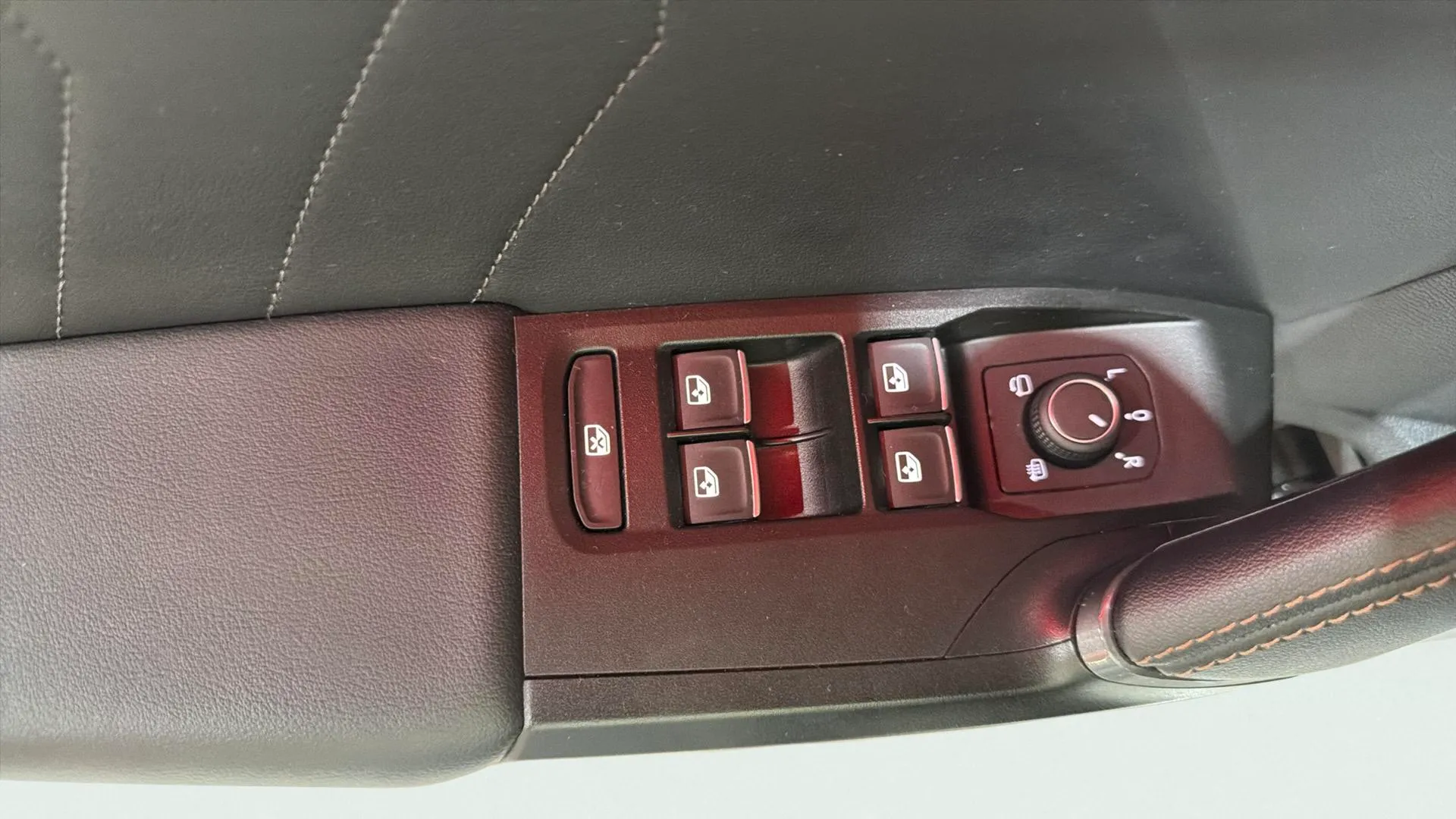 Cupra León SP 1.4 e-Hybrid DSG - foto 19