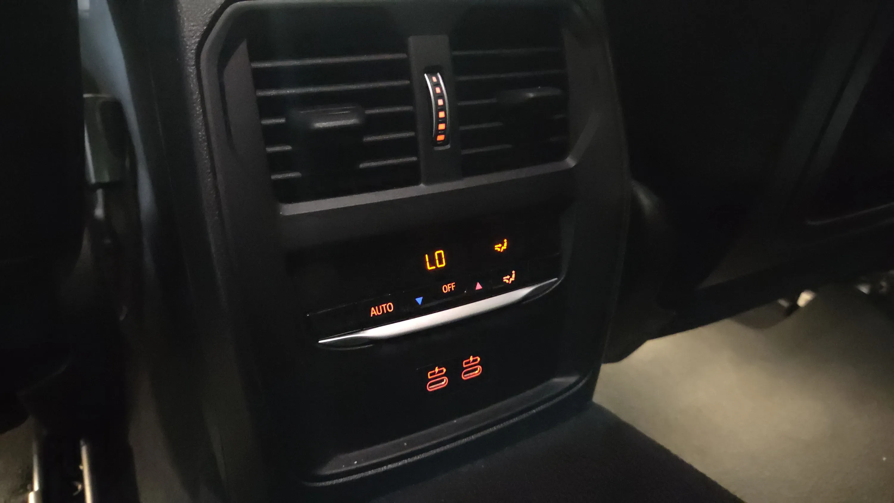 BMW Serie 3 320d .Touring - foto 24