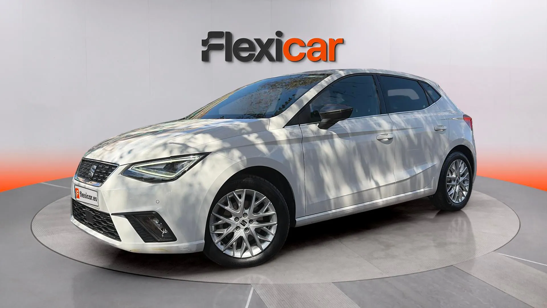 SEAT Ibiza 1.0 TSI Xcellence - foto 3