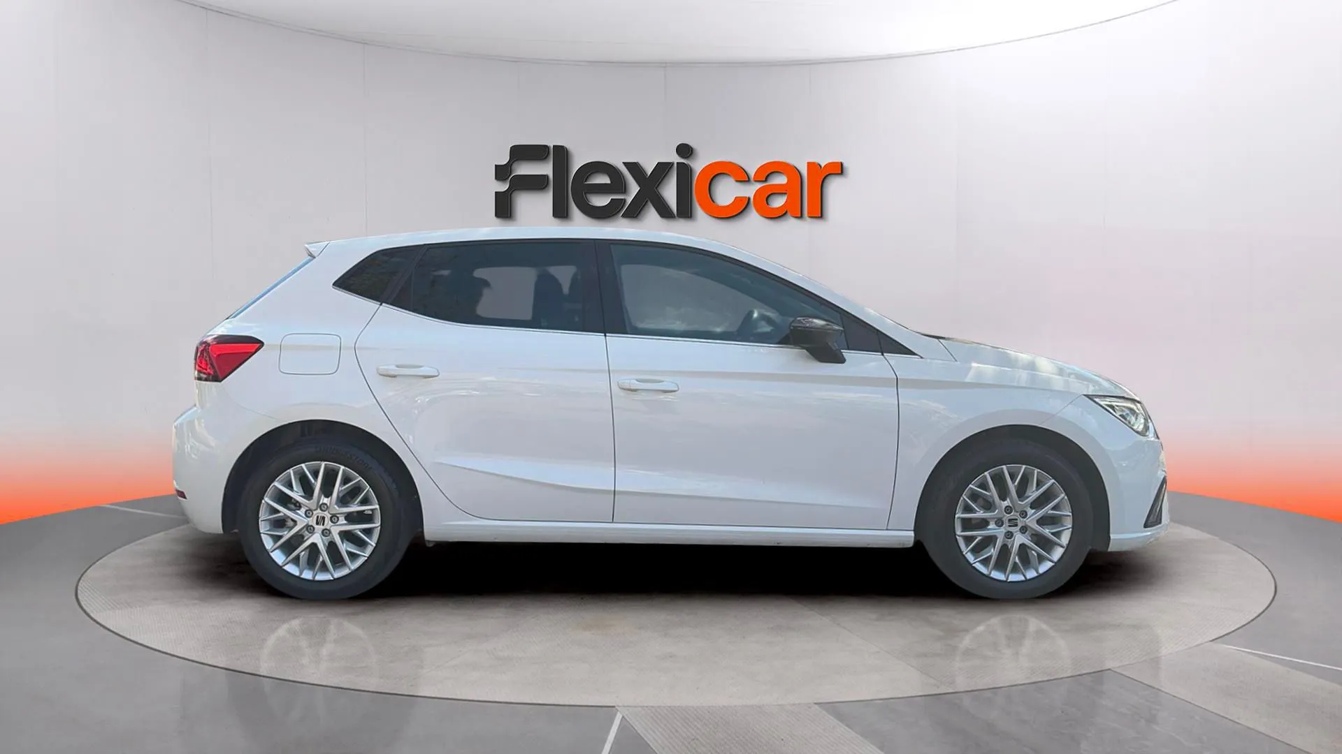 SEAT Ibiza 1.0 TSI Xcellence - foto 5
