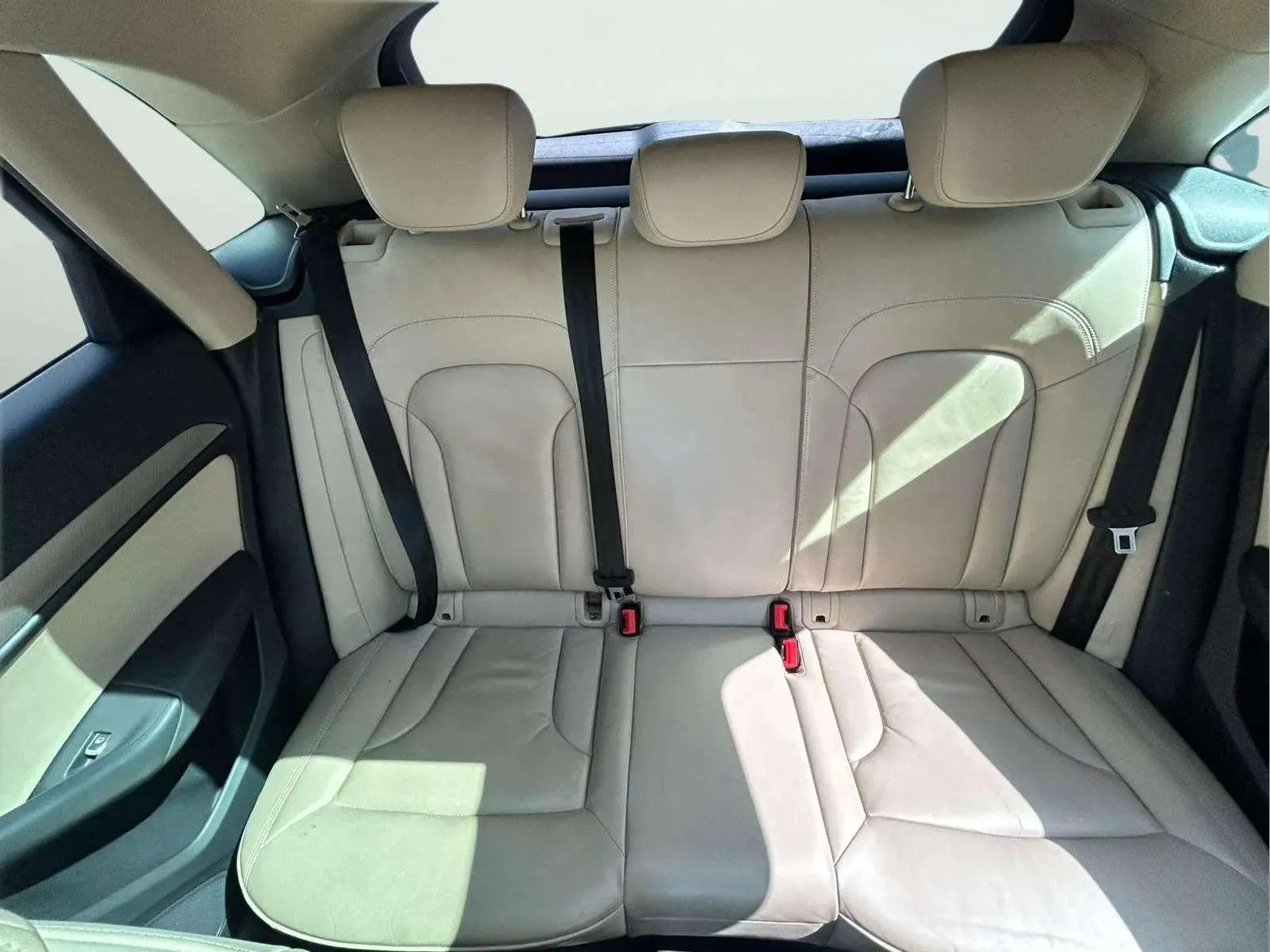 Audi Q3 1.4 TFSI S tronic CoD - foto 23