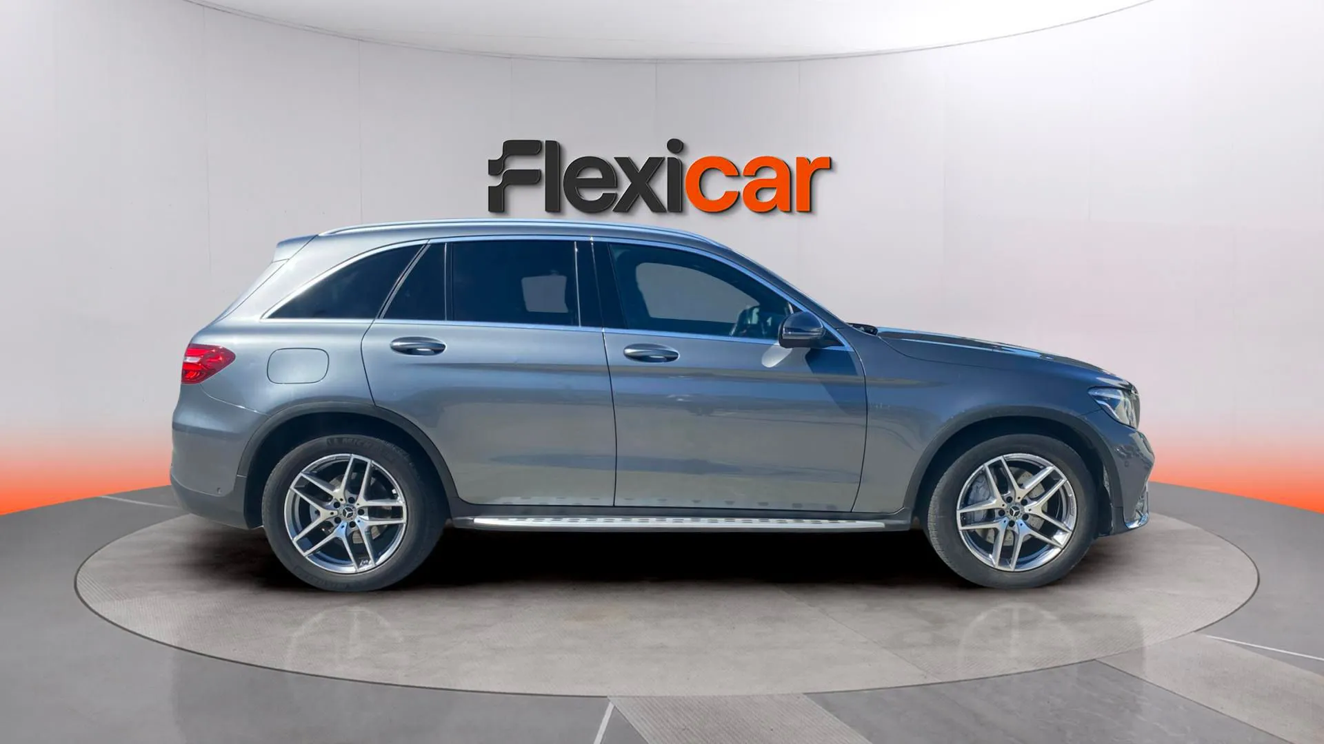 Mercedes-Benz GLC 250 d 4MATIC - foto 4