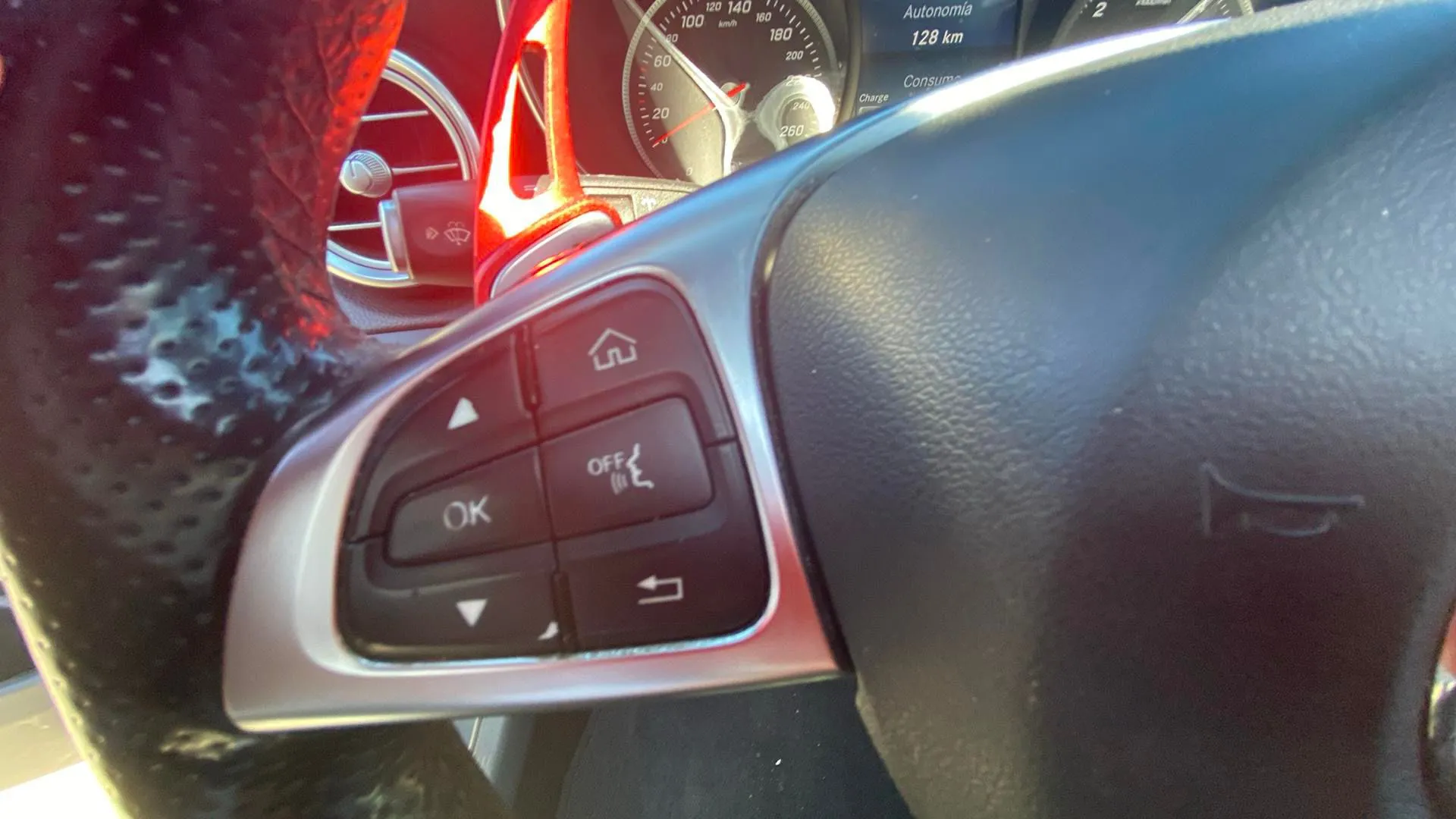 Mercedes-Benz GLC 250 d 4MATIC - foto 11