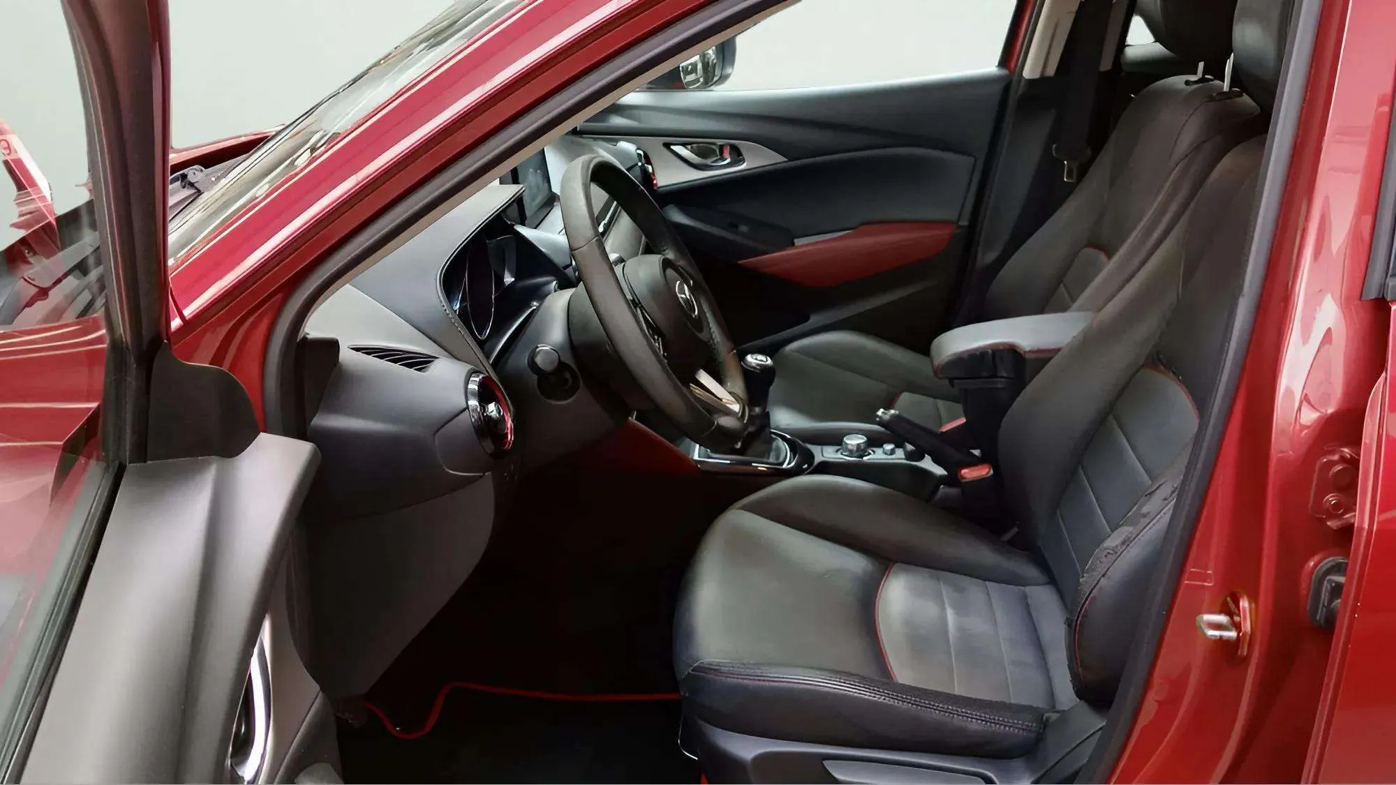 Mazda CX-3 2.0 G 2WD Evolution - foto 10