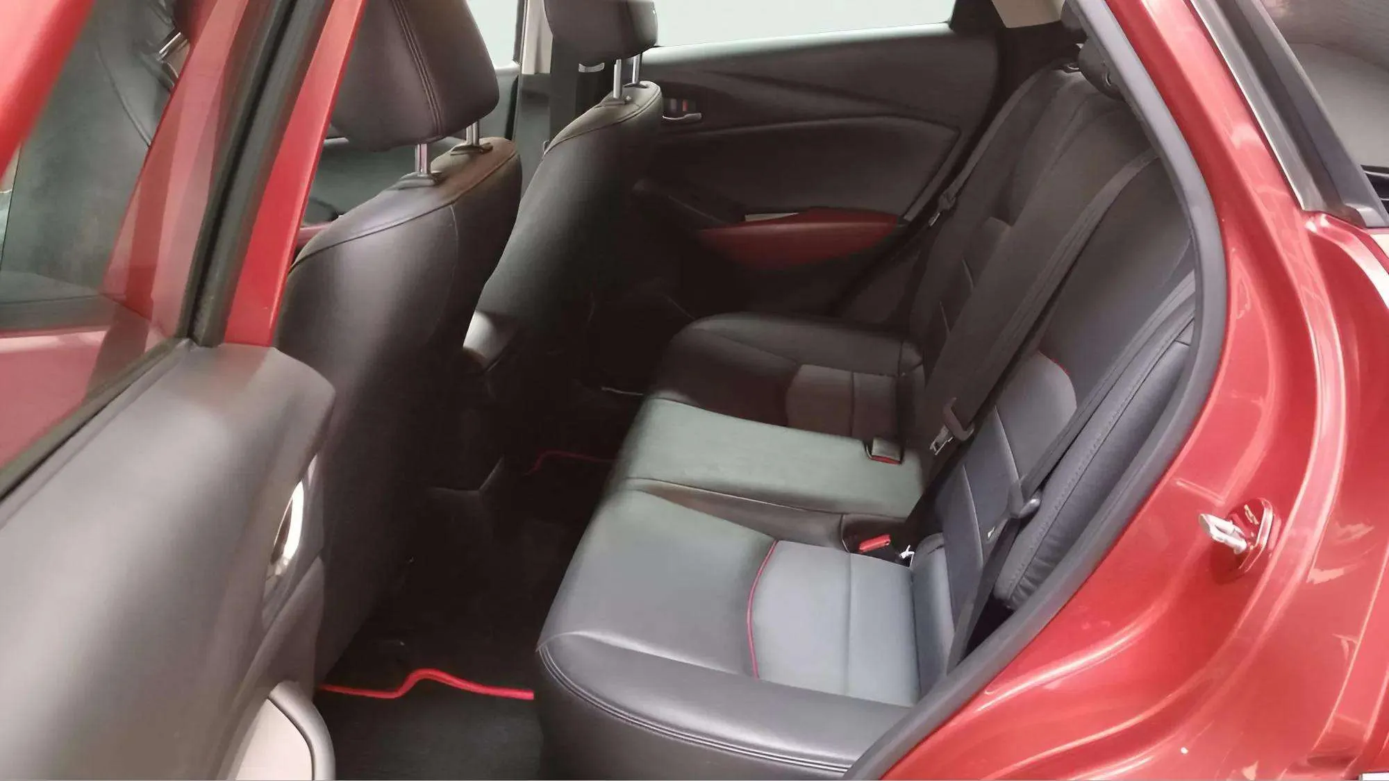 Mazda CX-3 2.0 G 2WD Evolution - foto 11