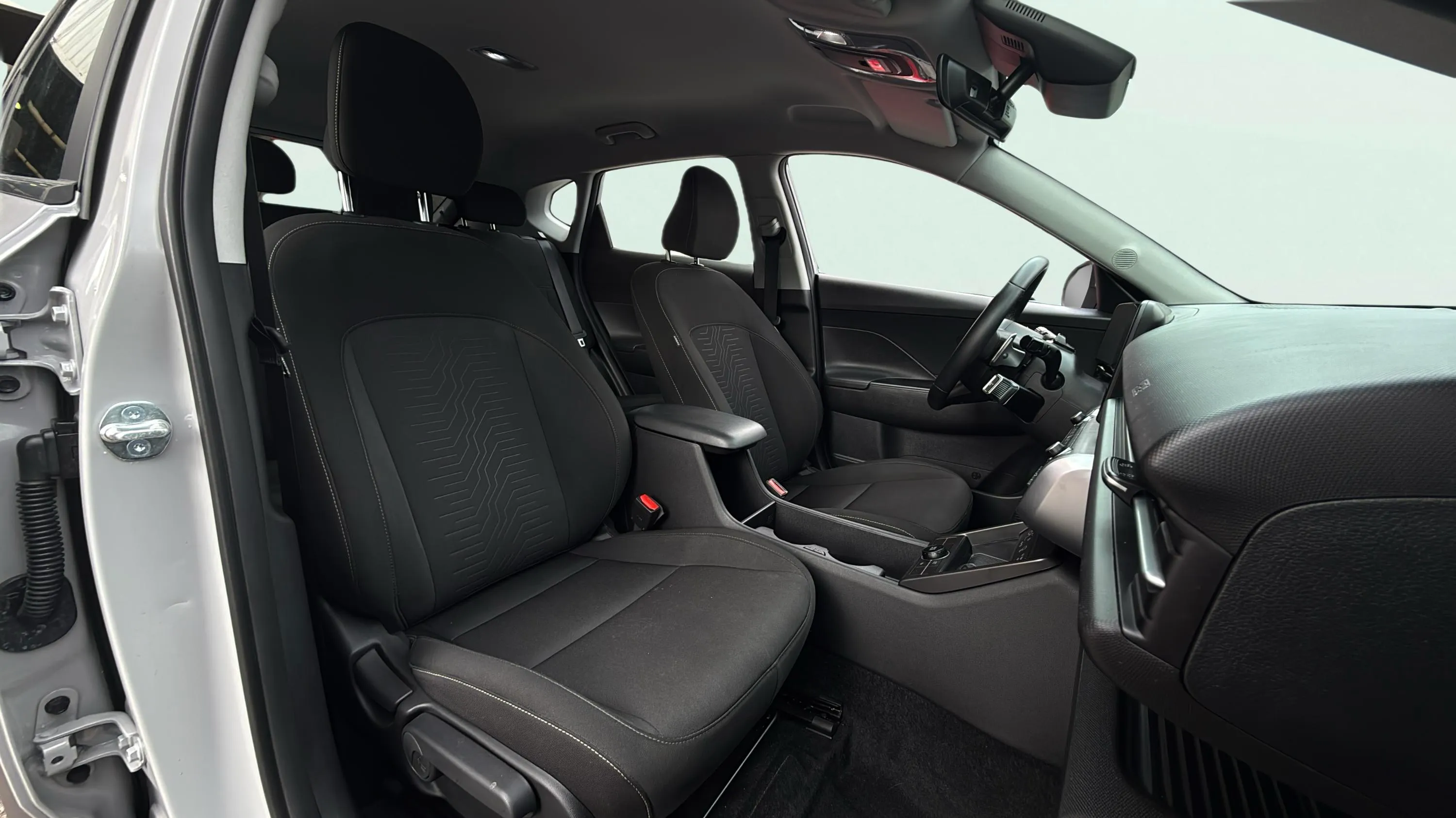 Hyundai Kona HEV 1.6GDI DT Maxx - foto 19