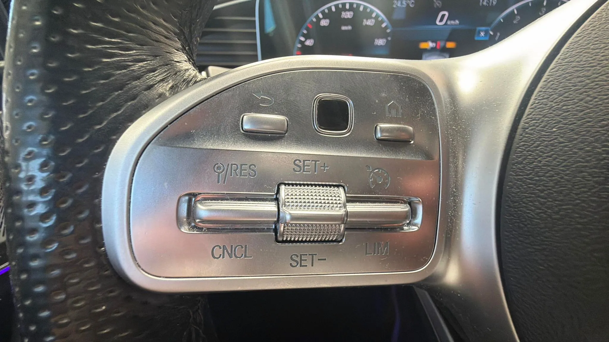 Mercedes-Benz GLE 350 d 4MATIC - foto 20