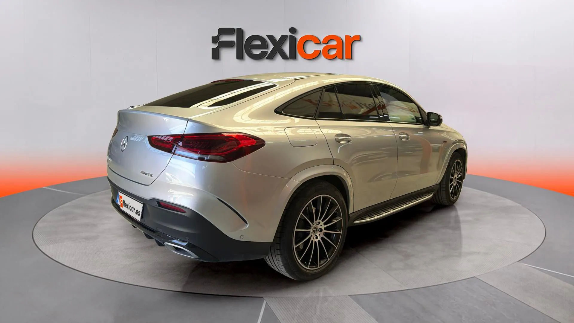 Mercedes-Benz GLE 350 d 4MATIC - foto 6