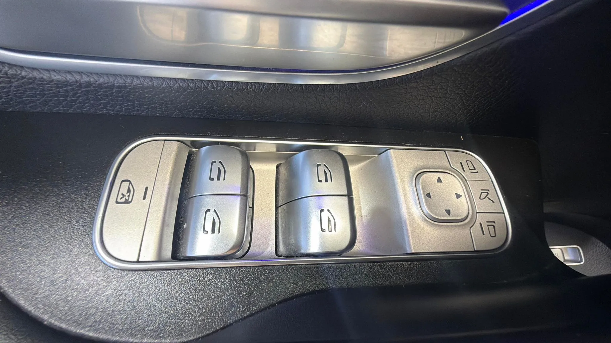 Mercedes-Benz GLE 350 d 4MATIC - foto 17
