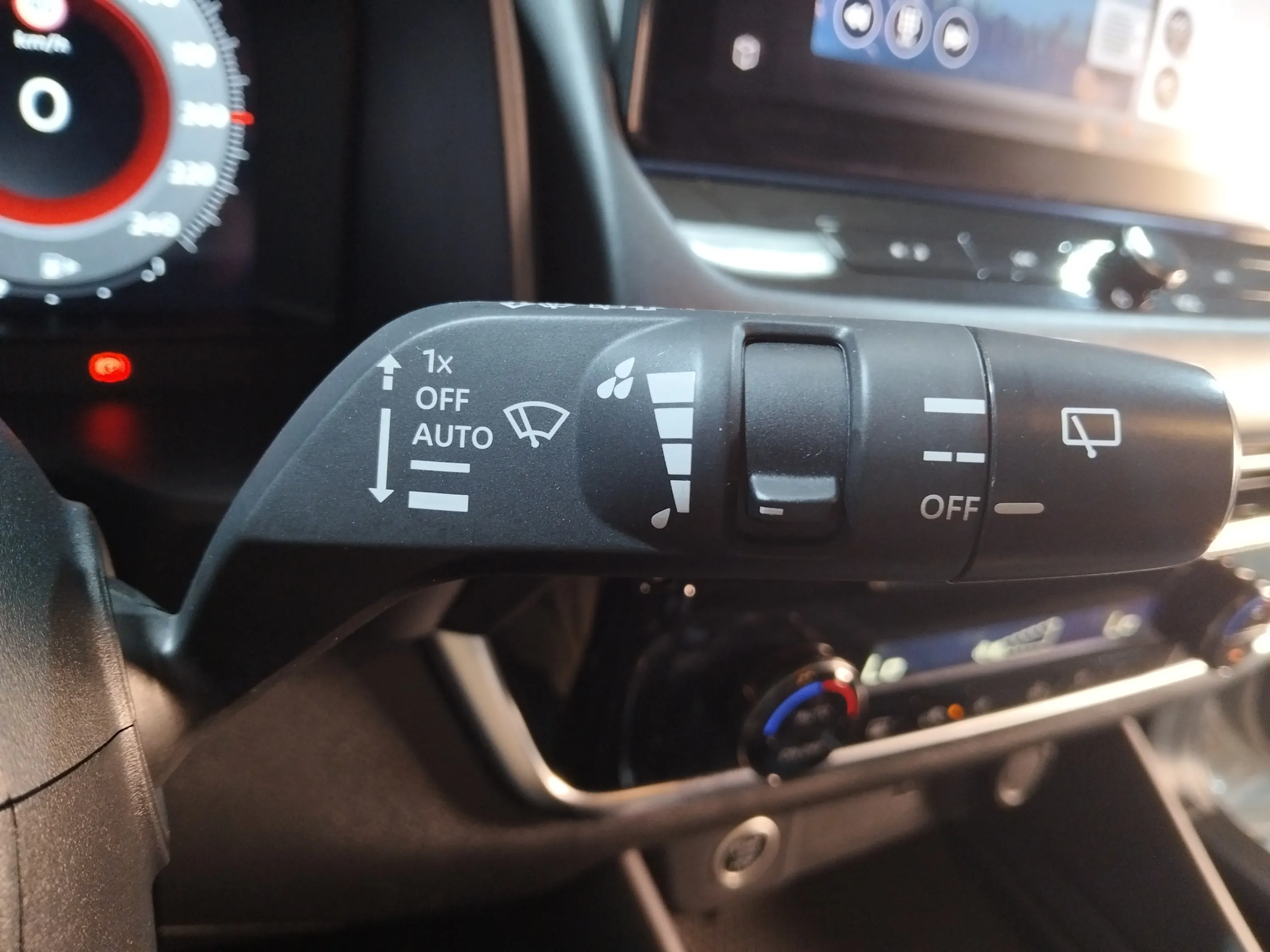 Nissan Qashqai DIG-T mHEV CVT Acenta - foto 25
