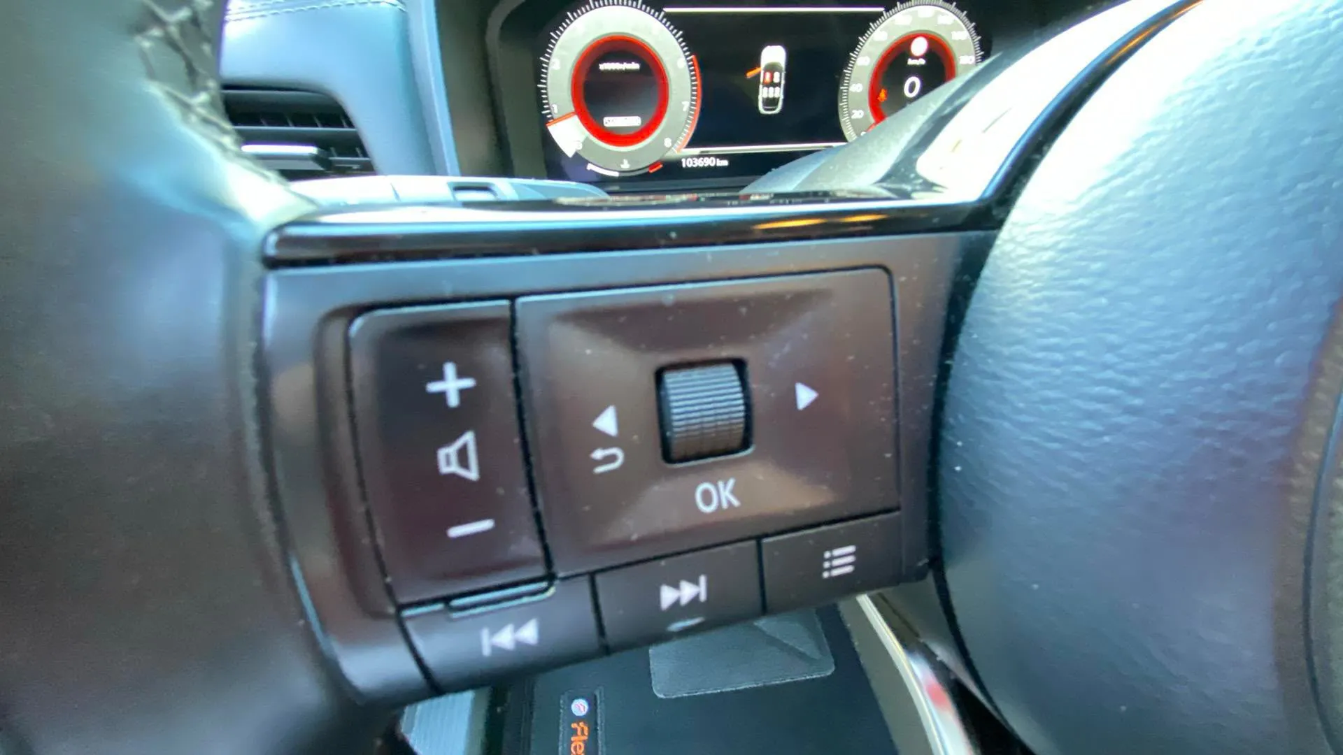 Nissan Qashqai DIG-T mHEV 4x2 Acenta - foto 11