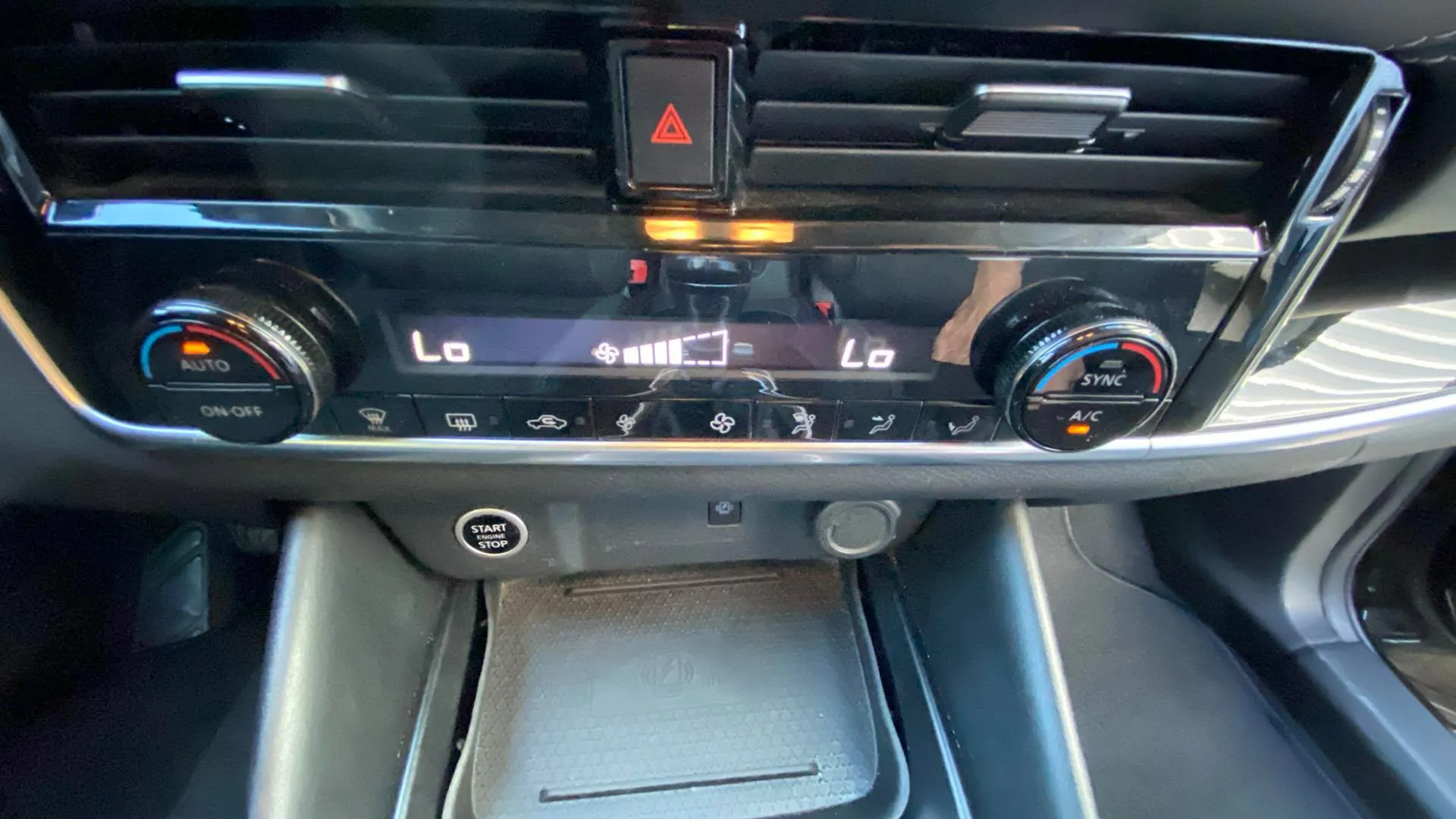 Nissan Qashqai DIG-T mHEV 4x2 Acenta - foto 16