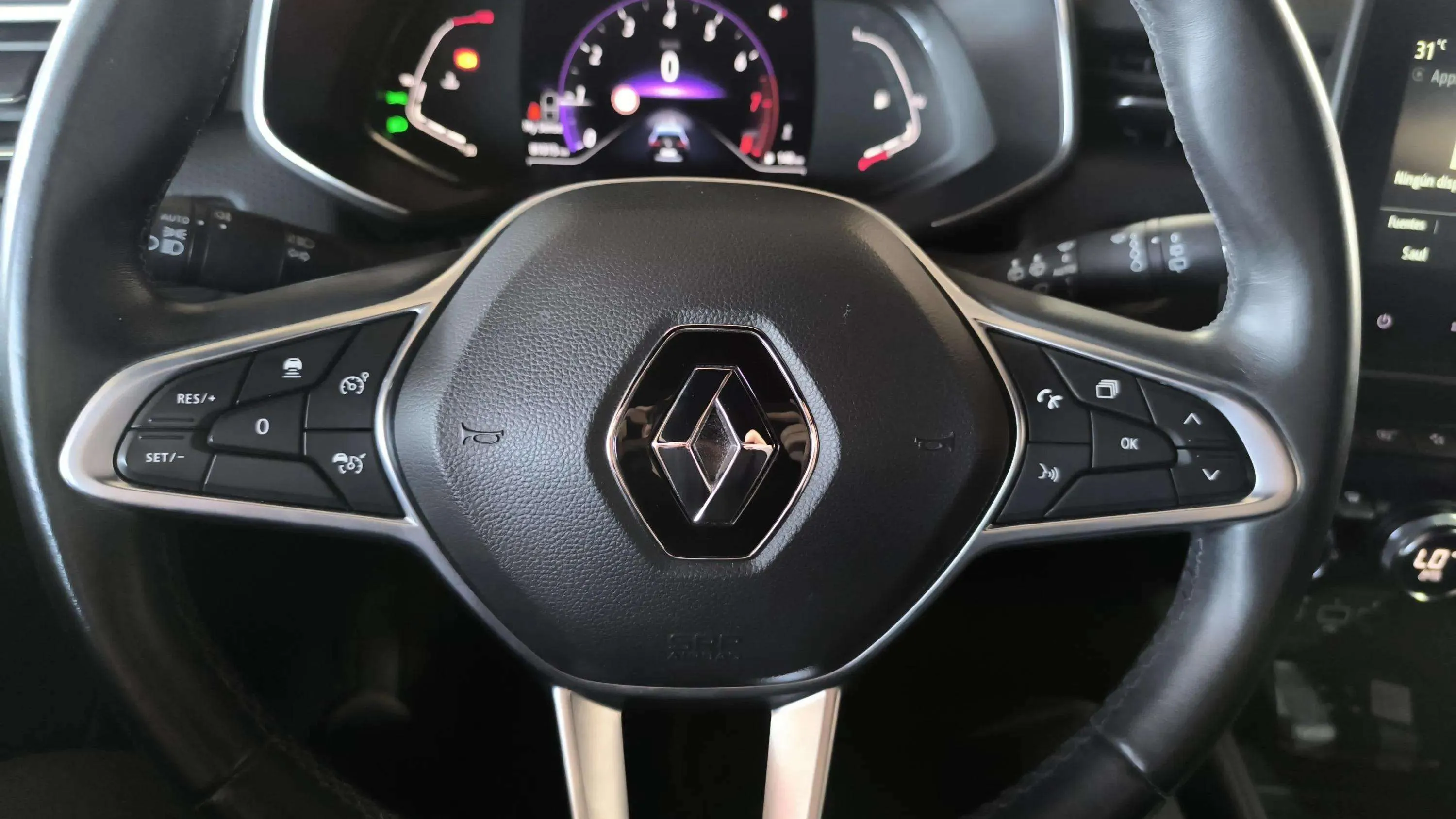 Renault Clio Zen TCe - foto 20