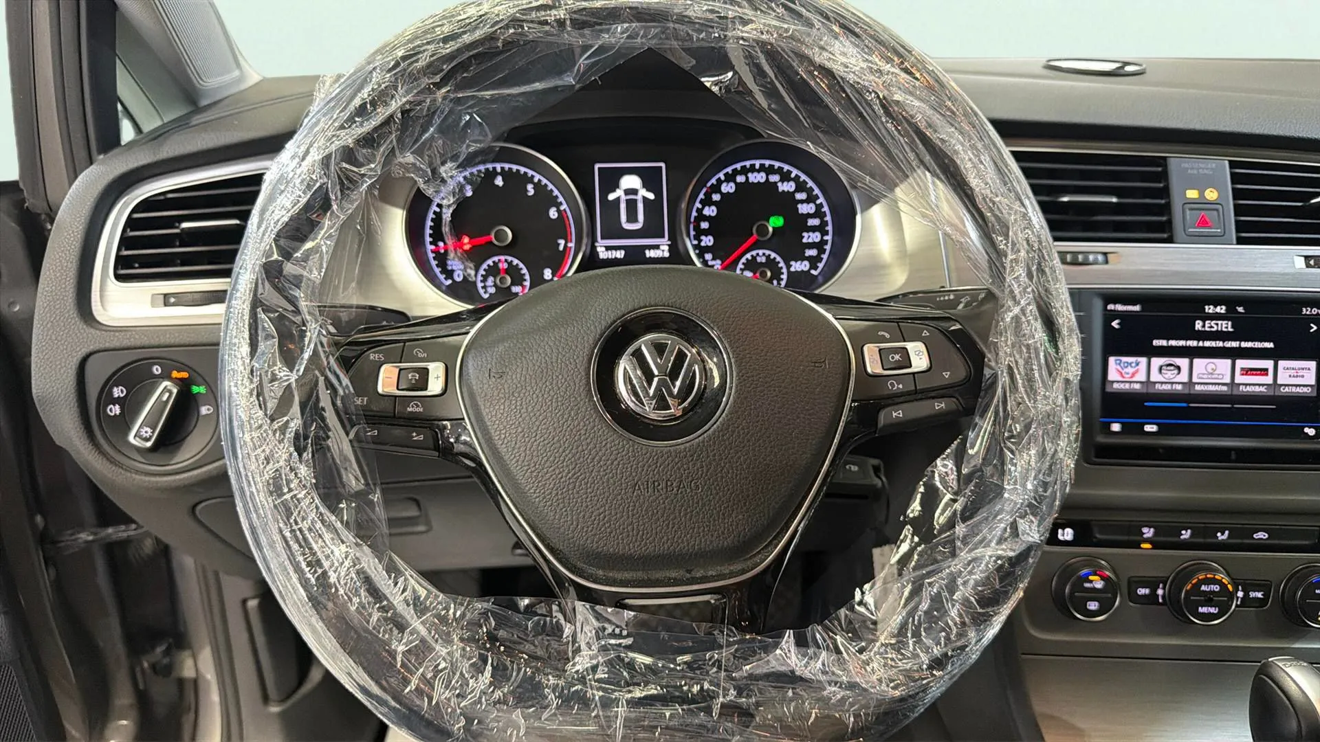 Volkswagen Golf Advance 1.4 TSI DSG Variant - foto 18
