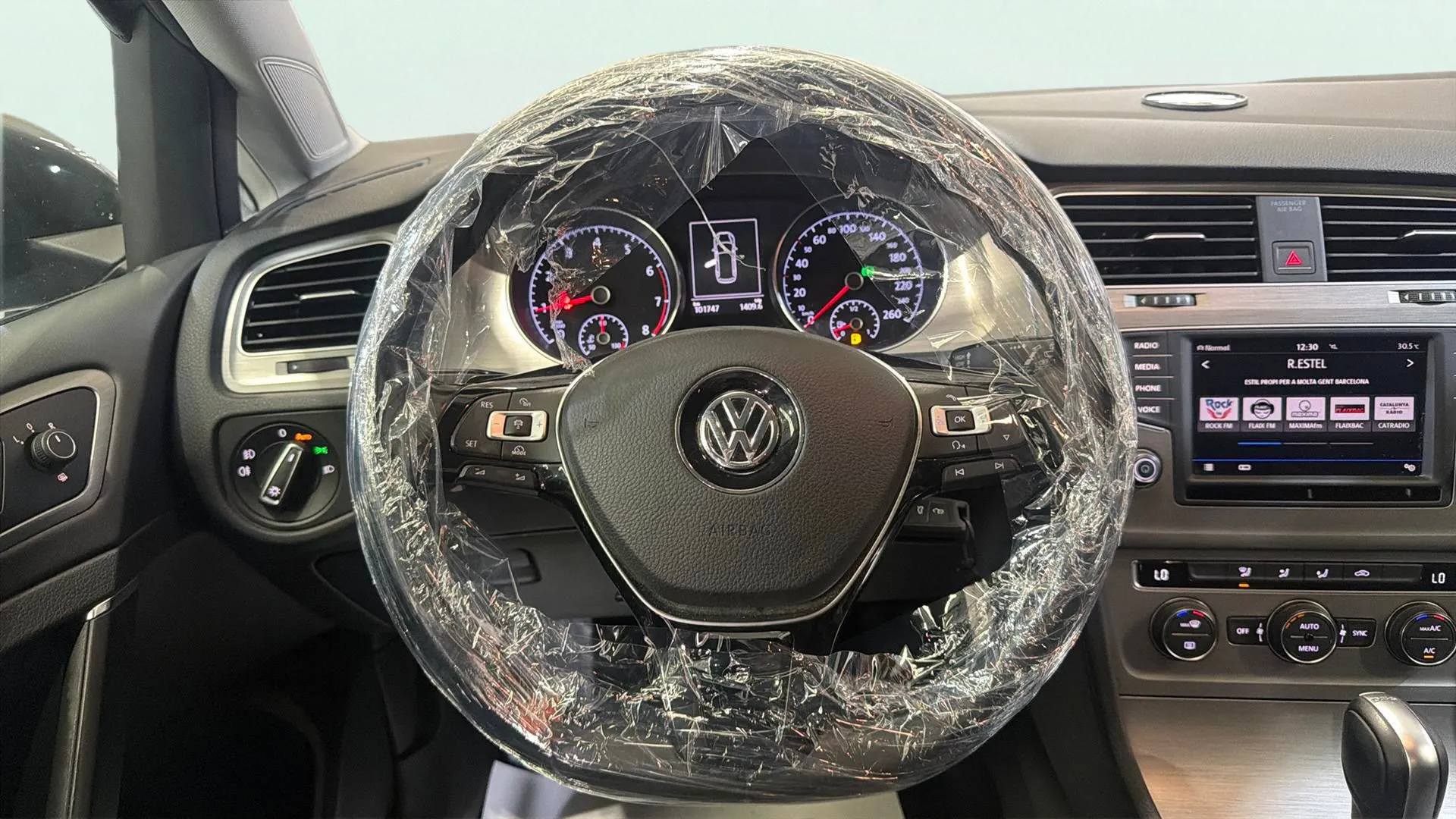 Volkswagen Golf Advance 1.4 TSI DSG Variant - foto 11