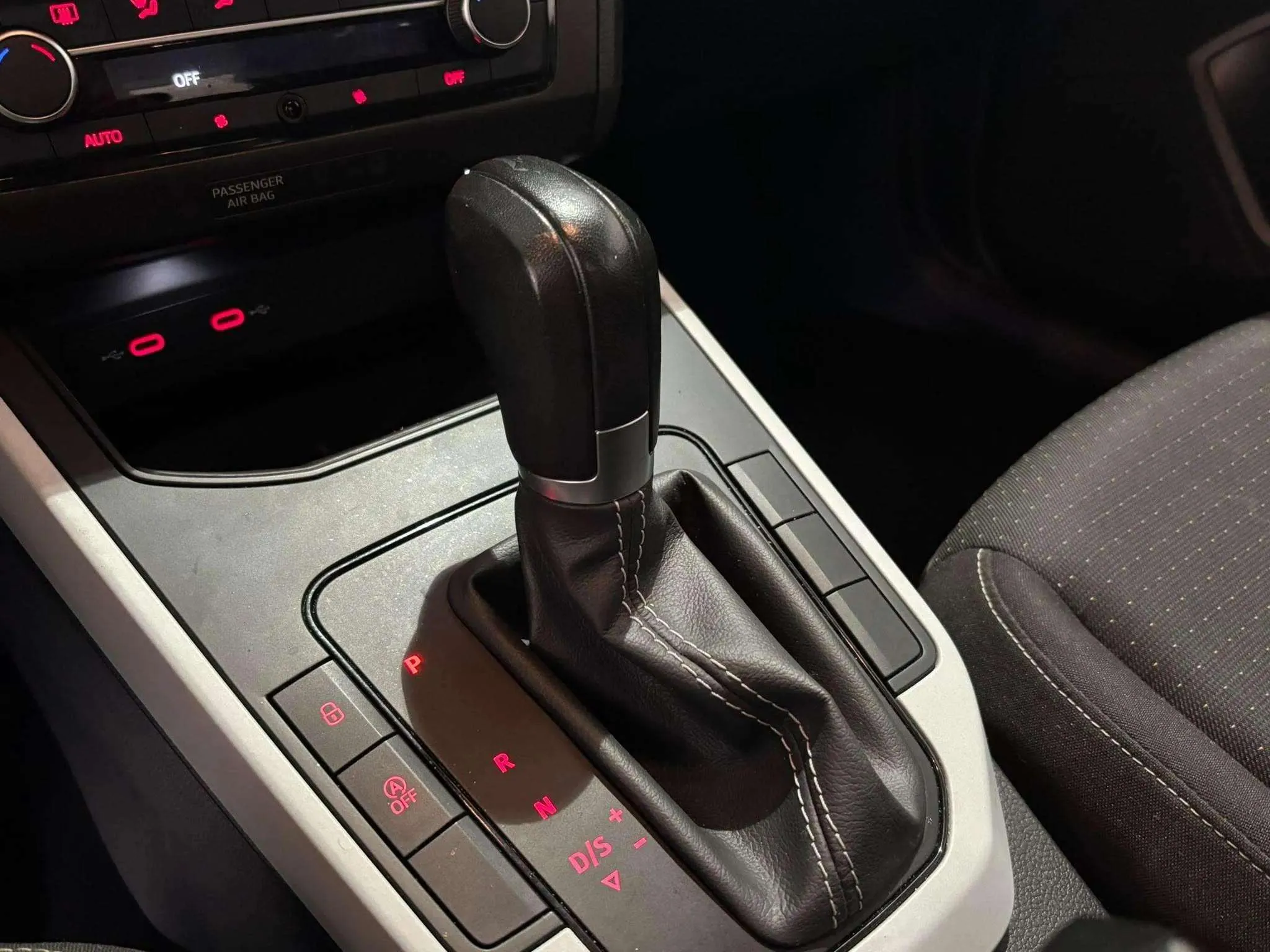SEAT Arona 1.0 TSI DSG Style XM - foto 10
