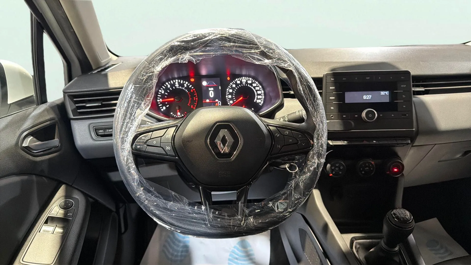 Renault Clio Business SCe - foto 11