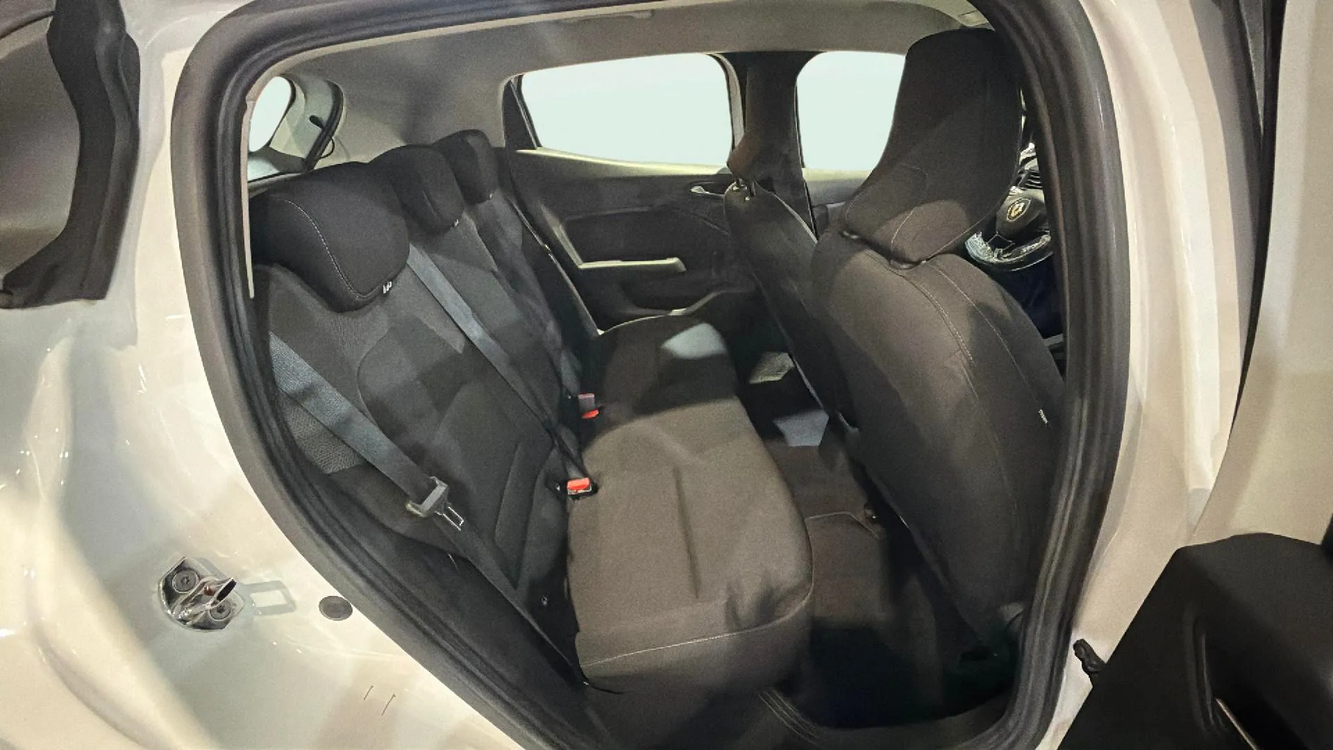 Renault Clio Business SCe - foto 18