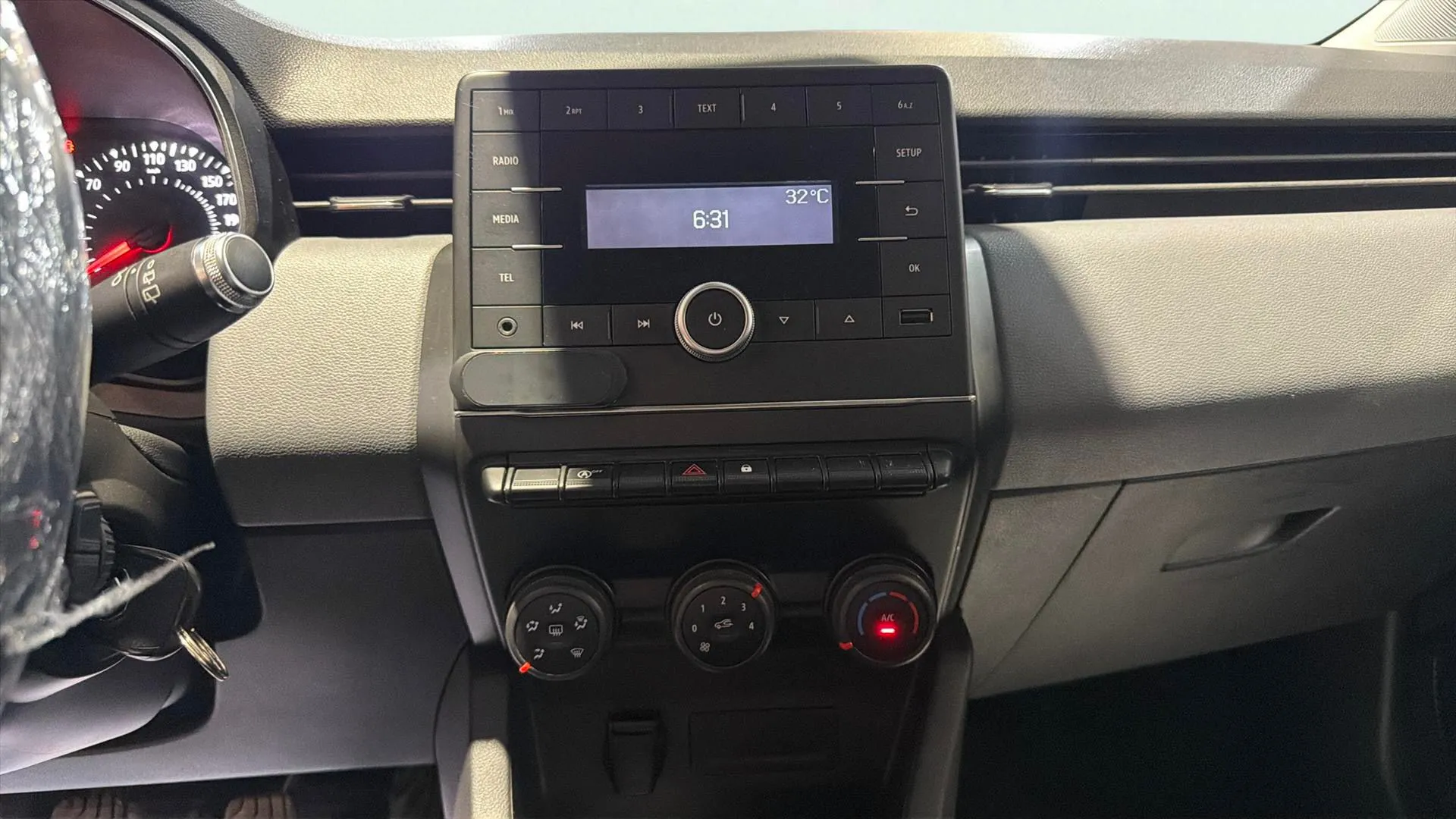 Renault Clio Business SCe - foto 12