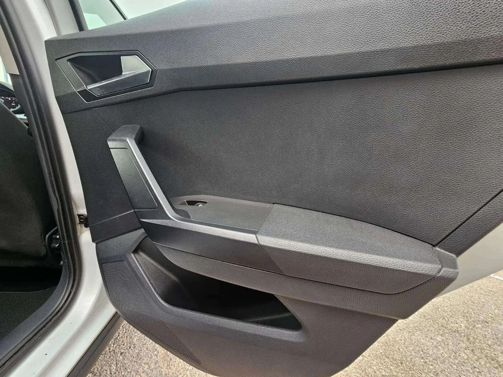 SEAT Arona 1.0 TSI DSG FR XL - foto 19