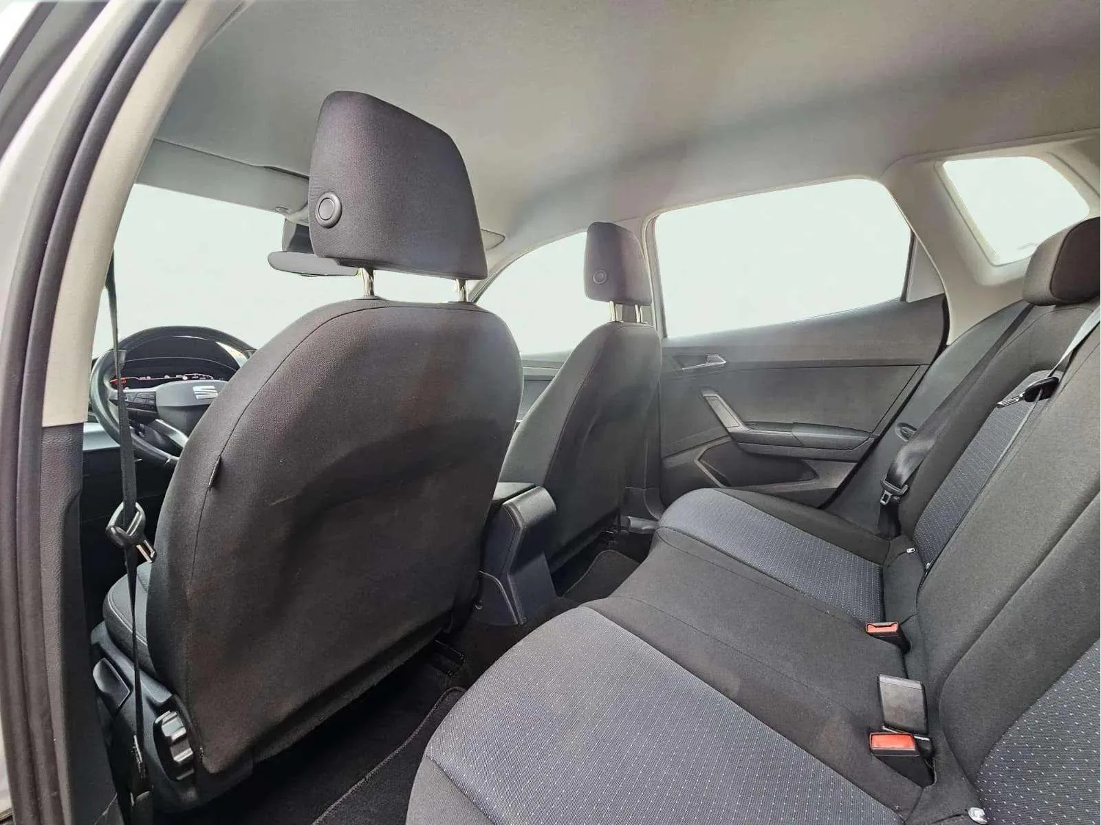 SEAT Arona 1.0 TSI DSG FR XL - foto 16