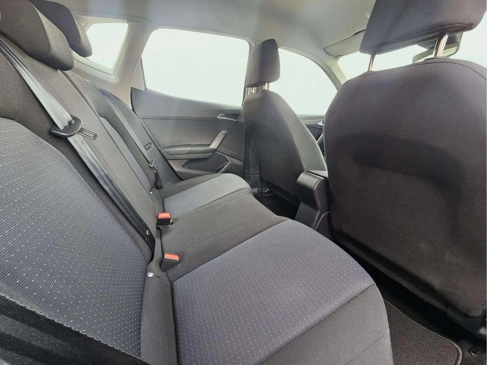 SEAT Arona 1.0 TSI DSG FR XL - foto 18