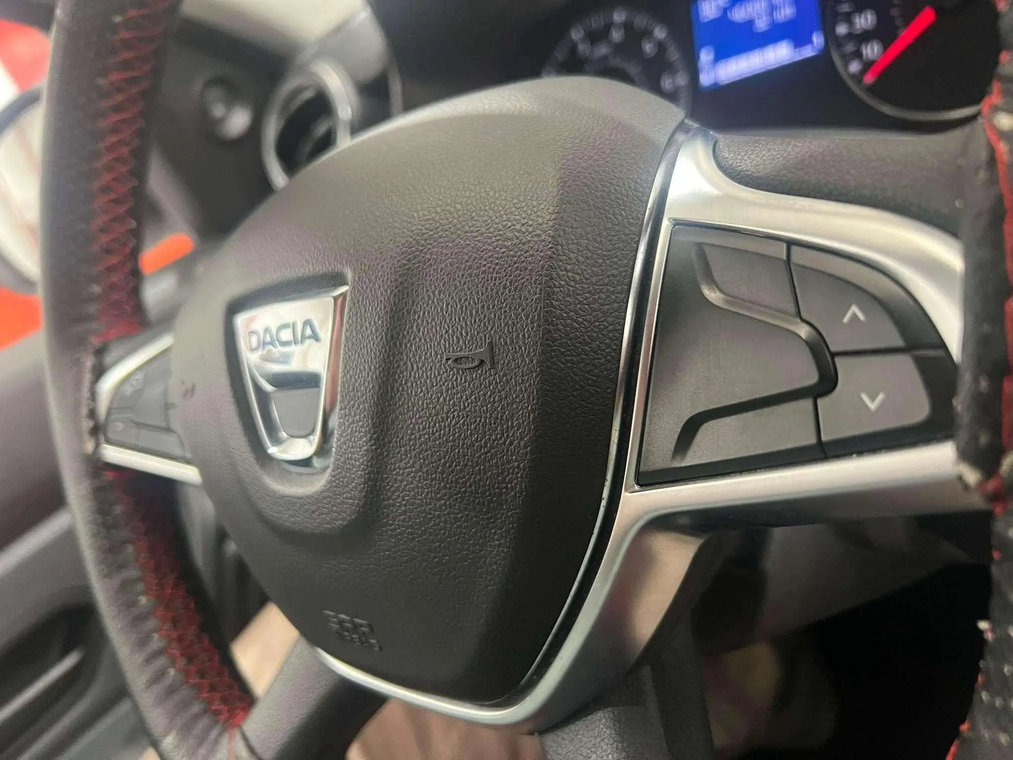 Dacia Duster Comfort TCe 4x2 GPF - foto 17