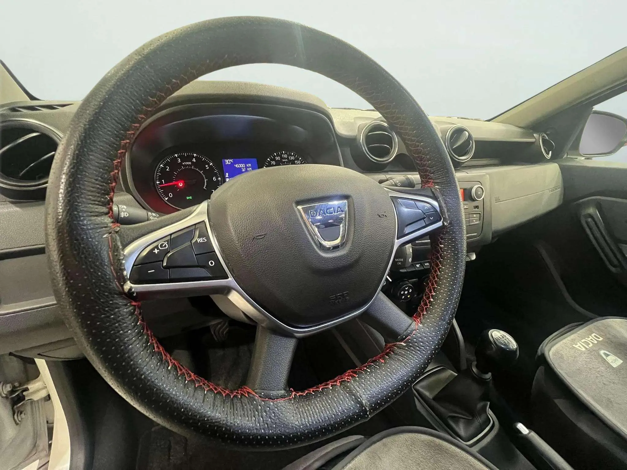 Dacia Duster Comfort TCe 4x2 GPF - foto 18
