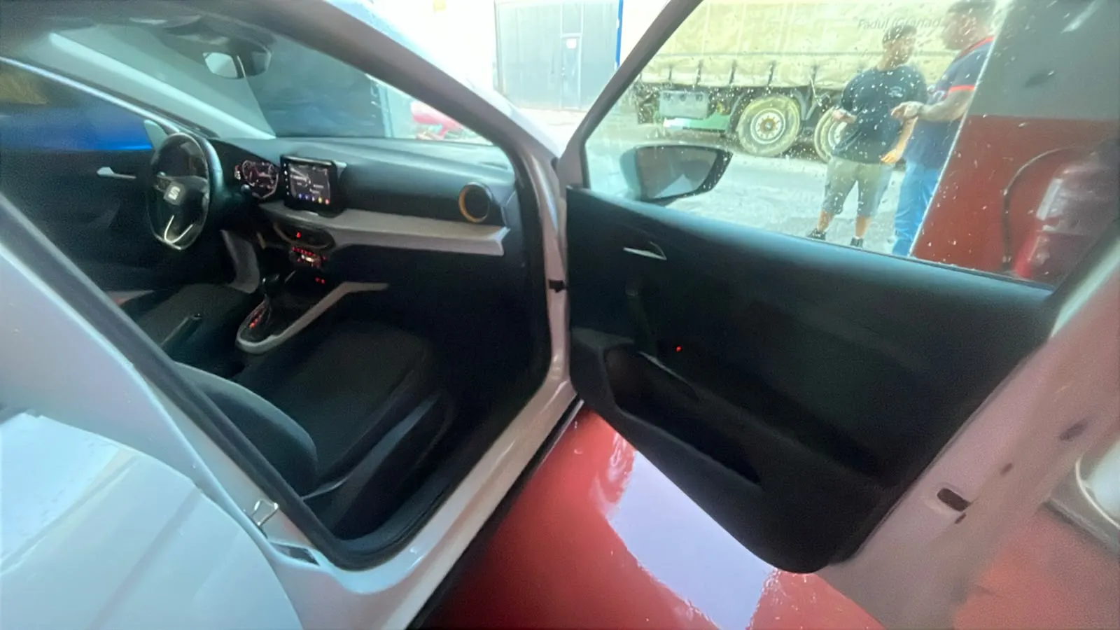 SEAT Arona 1.0 TSI DSG Style XL - foto 17