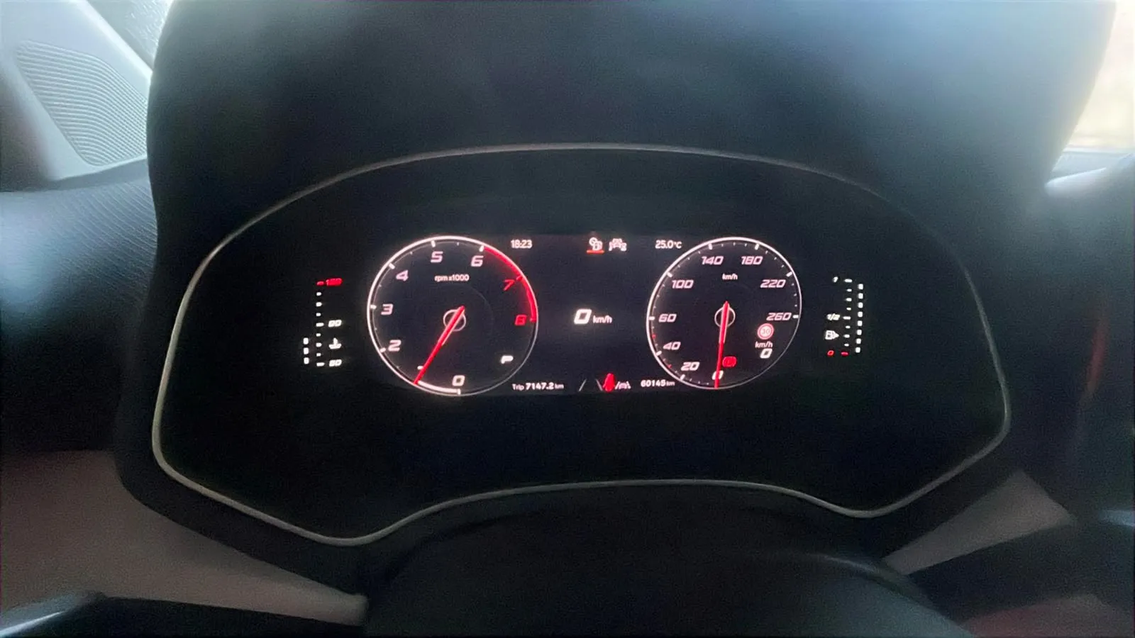 SEAT Arona 1.0 TSI DSG Style XL - foto 8