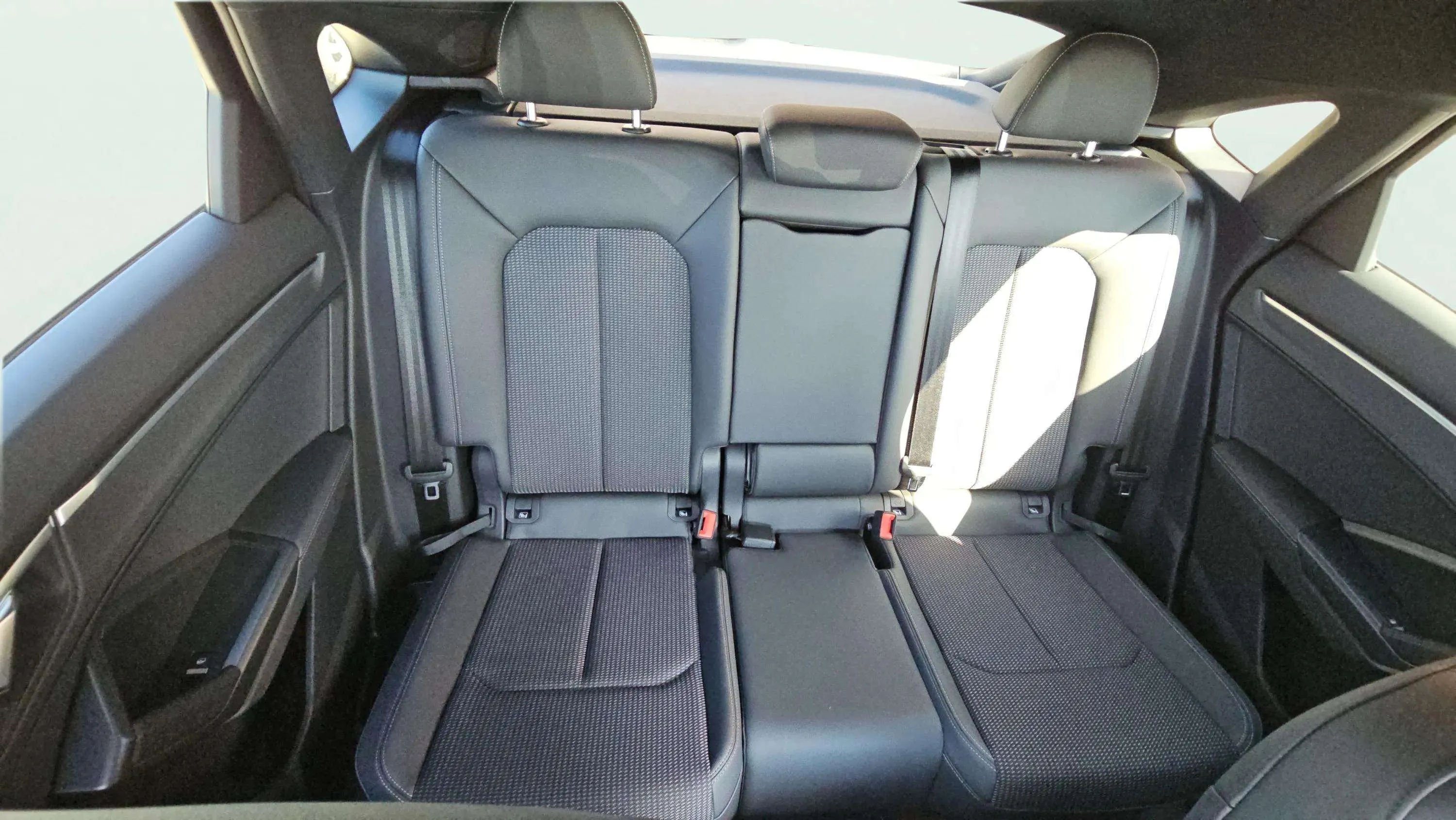 Audi Q3 35 TFSI S tronic S Line - foto 16