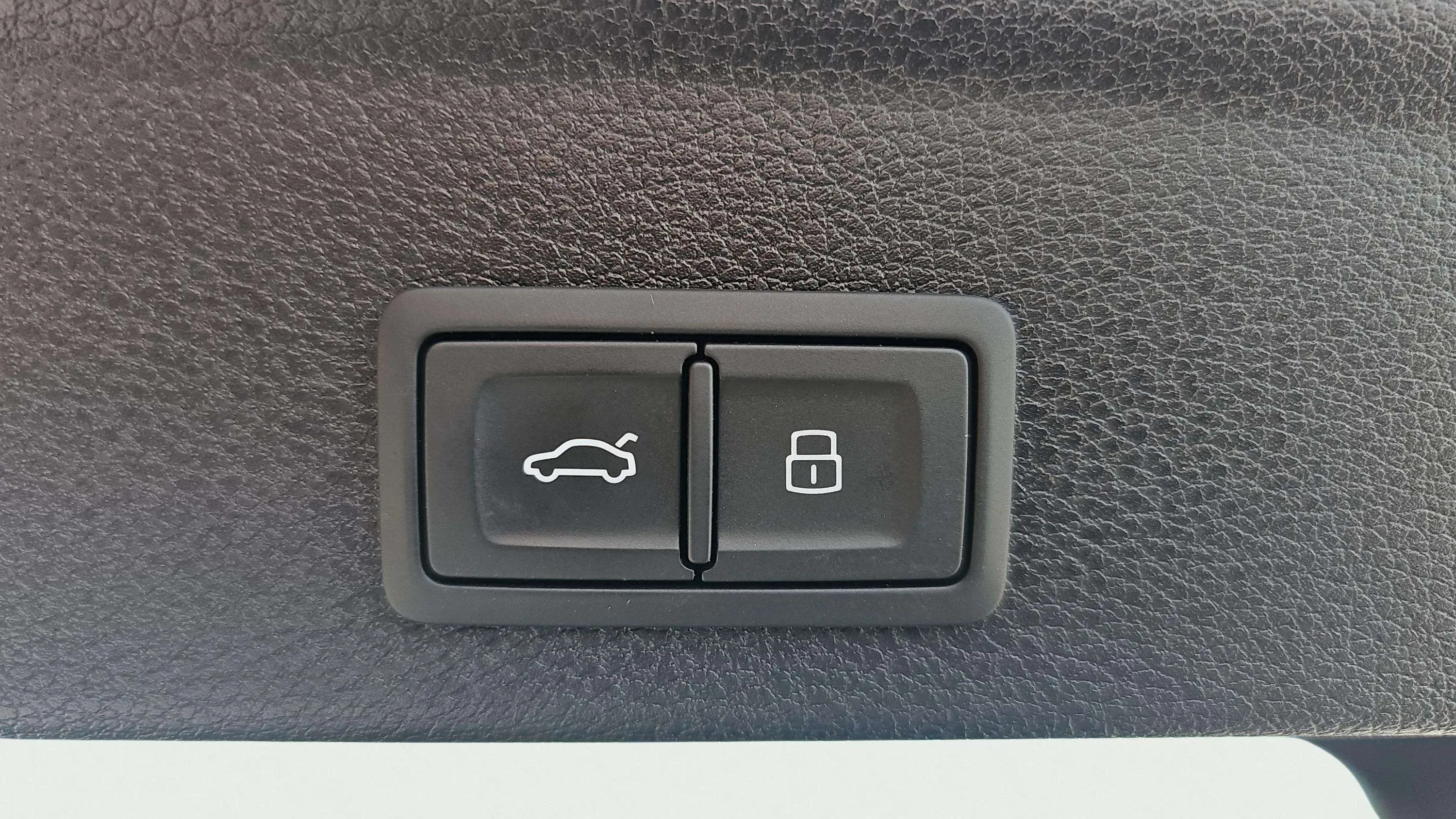 Audi Q3 35 TFSI S tronic S Line - foto 23