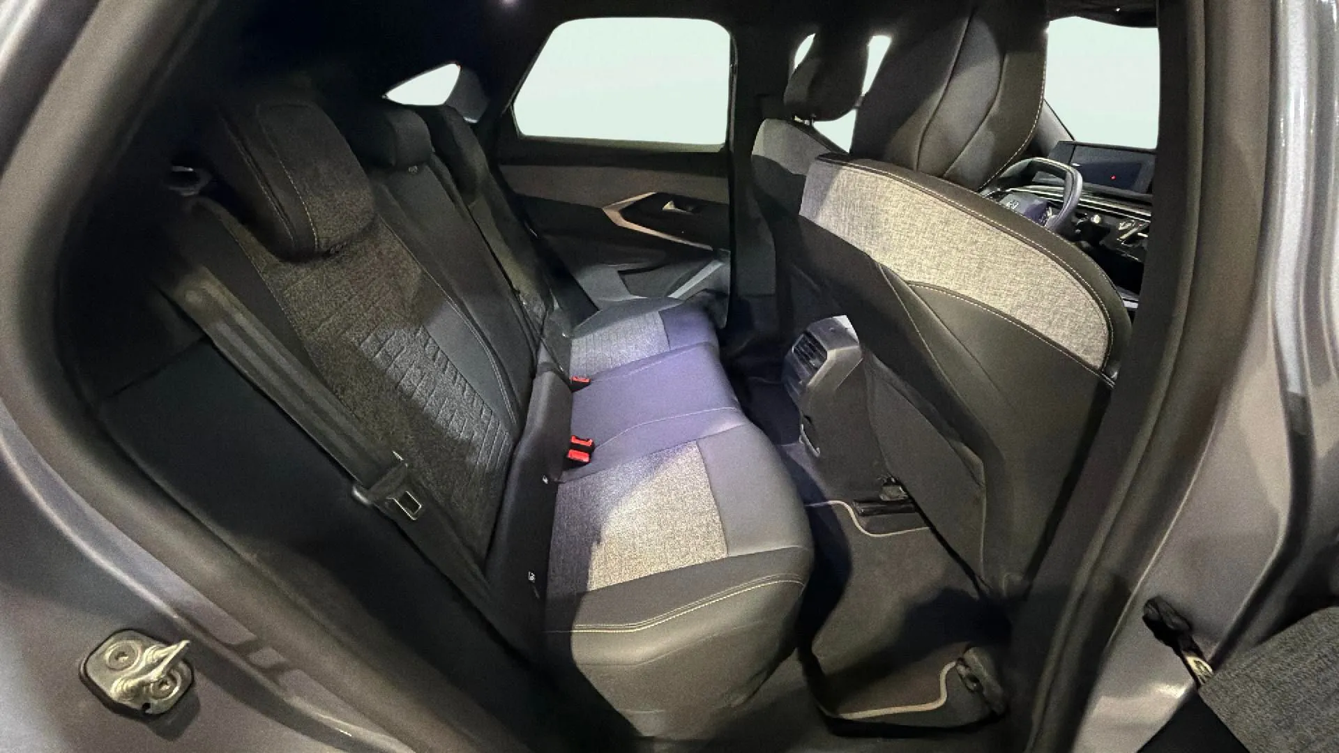 Peugeot 3008 1.2 Allure eDCS6 - foto 16
