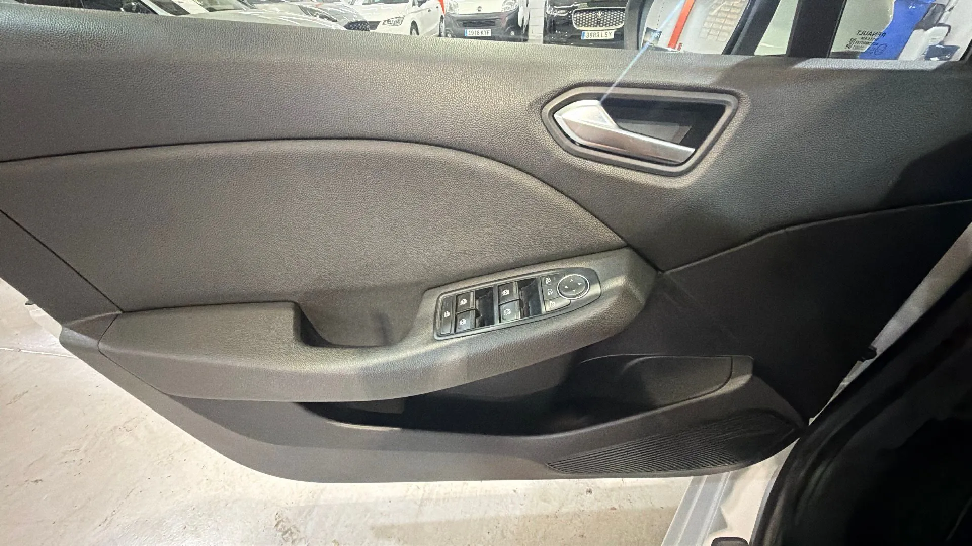 Renault Clio Business TCe - foto 20