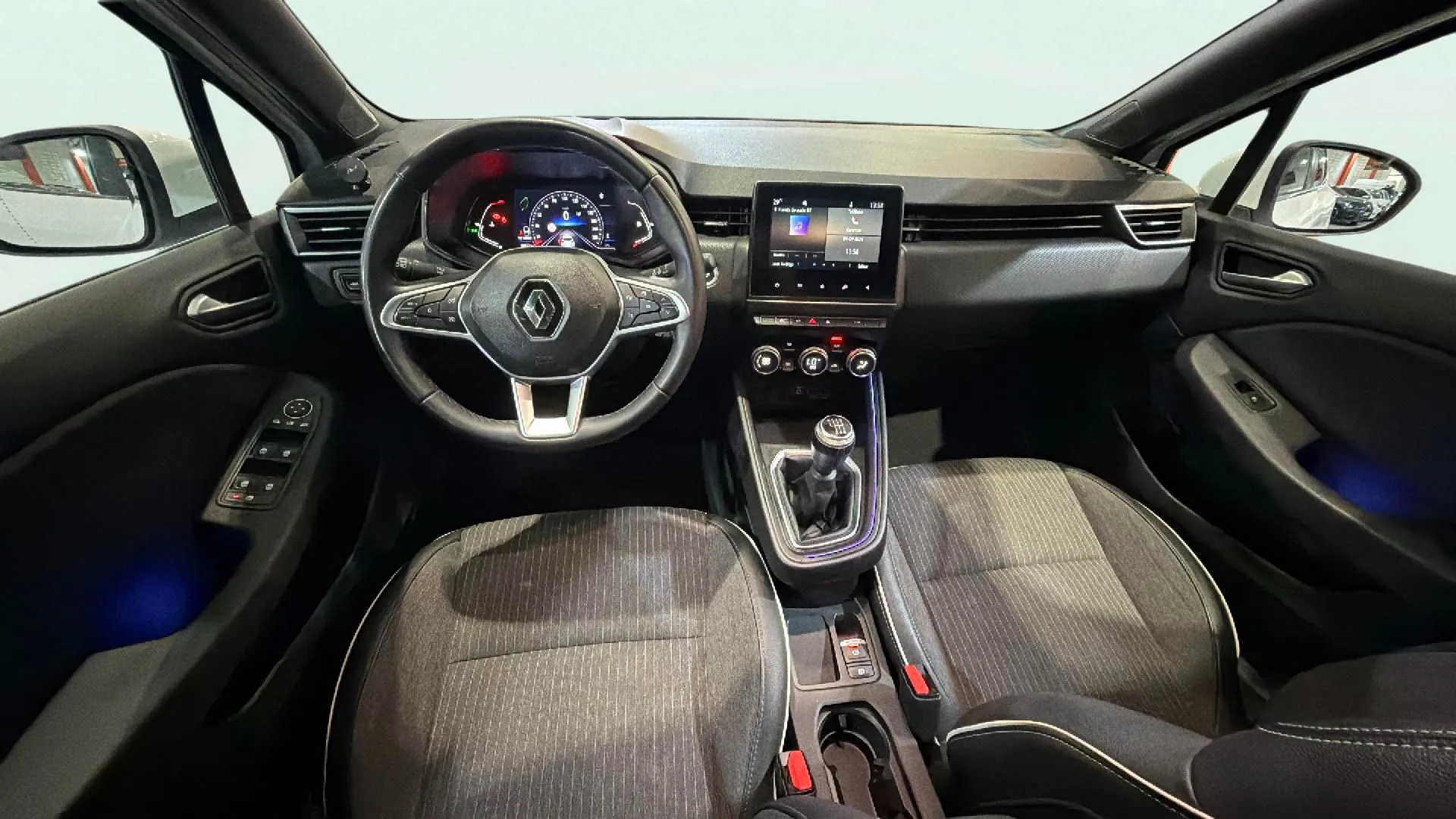 Renault Clio Business TCe - foto 10