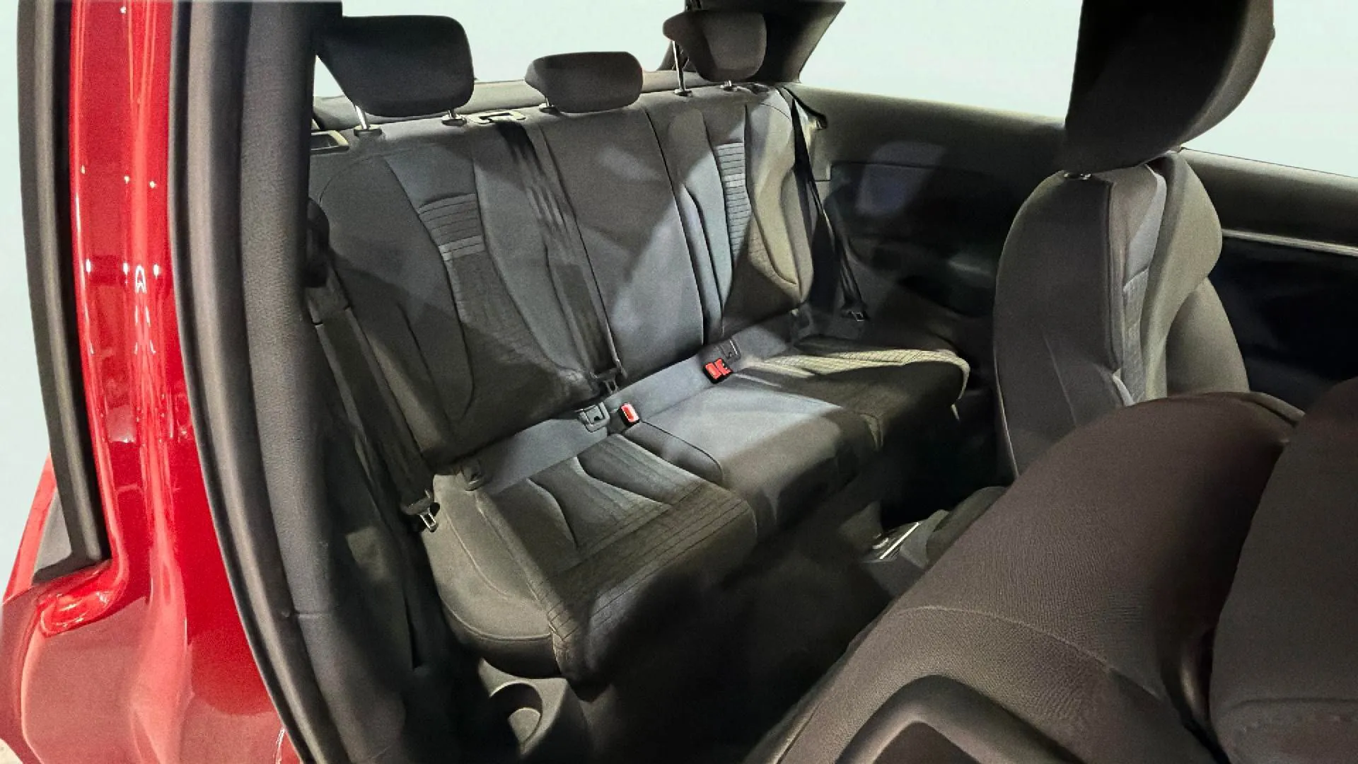 Audi A3 1.6 TDI - foto 14