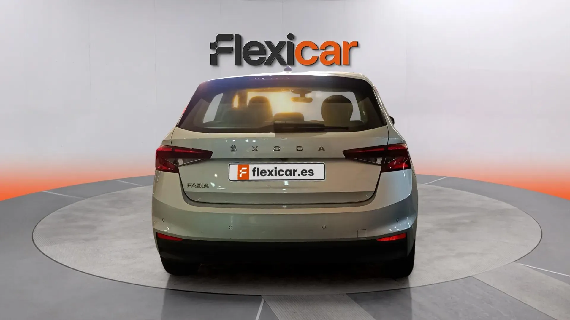 Škoda Fabia 1.0 TSI DSG Ambition - foto 4