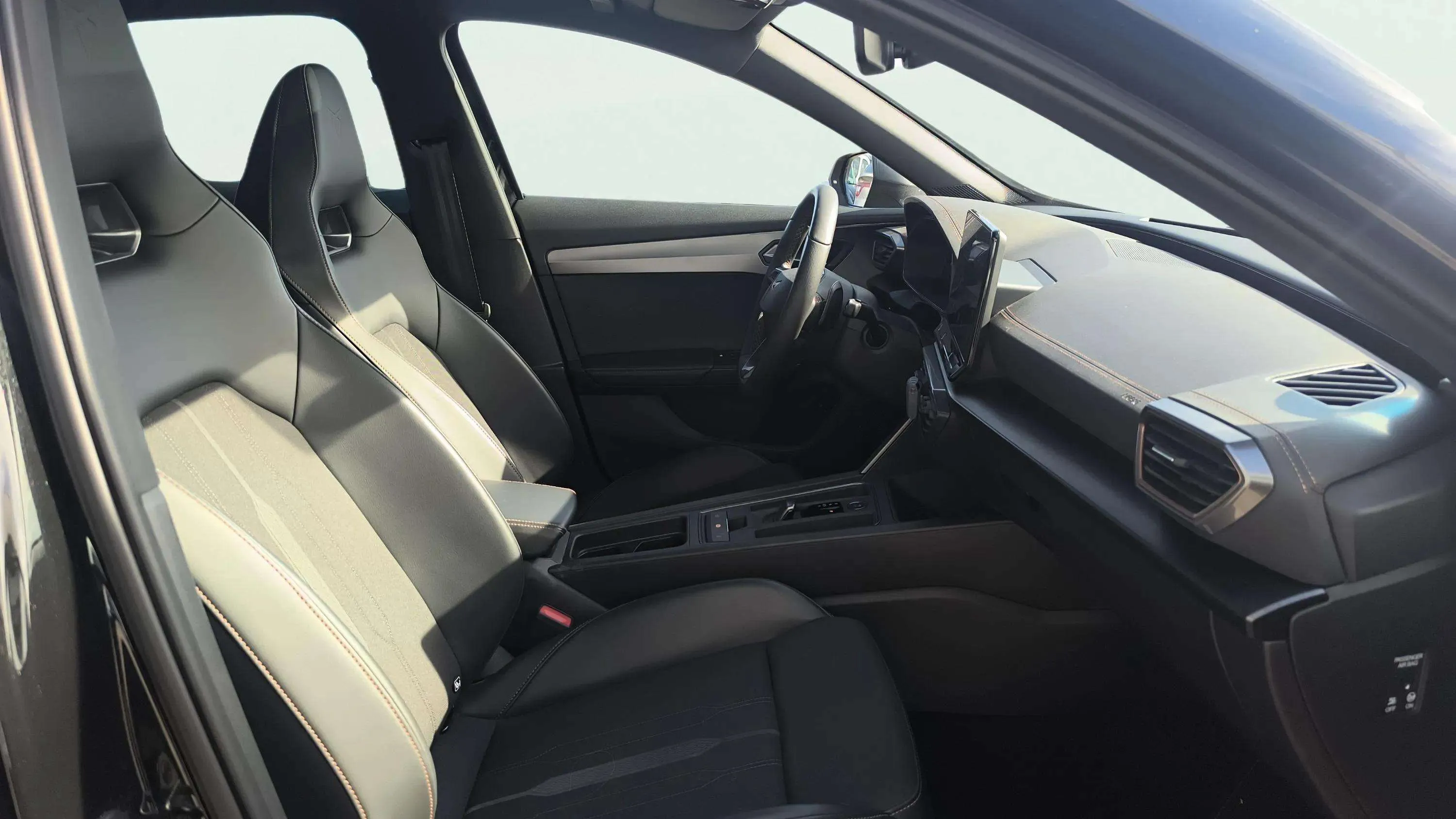 Cupra Formentor 1.4 e-Hybrid VZ DSG - foto 13