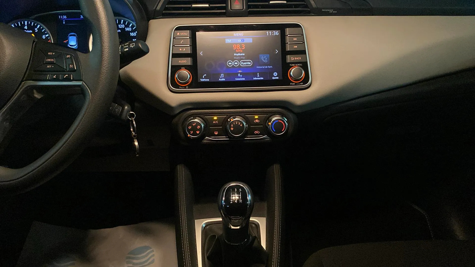 Nissan Micra IG-T E6D-F Acenta Sprint - foto 21