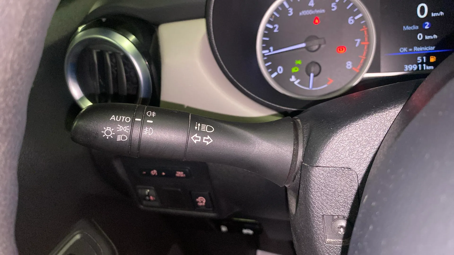 Nissan Micra IG-T E6D-F Acenta Sprint - foto 18