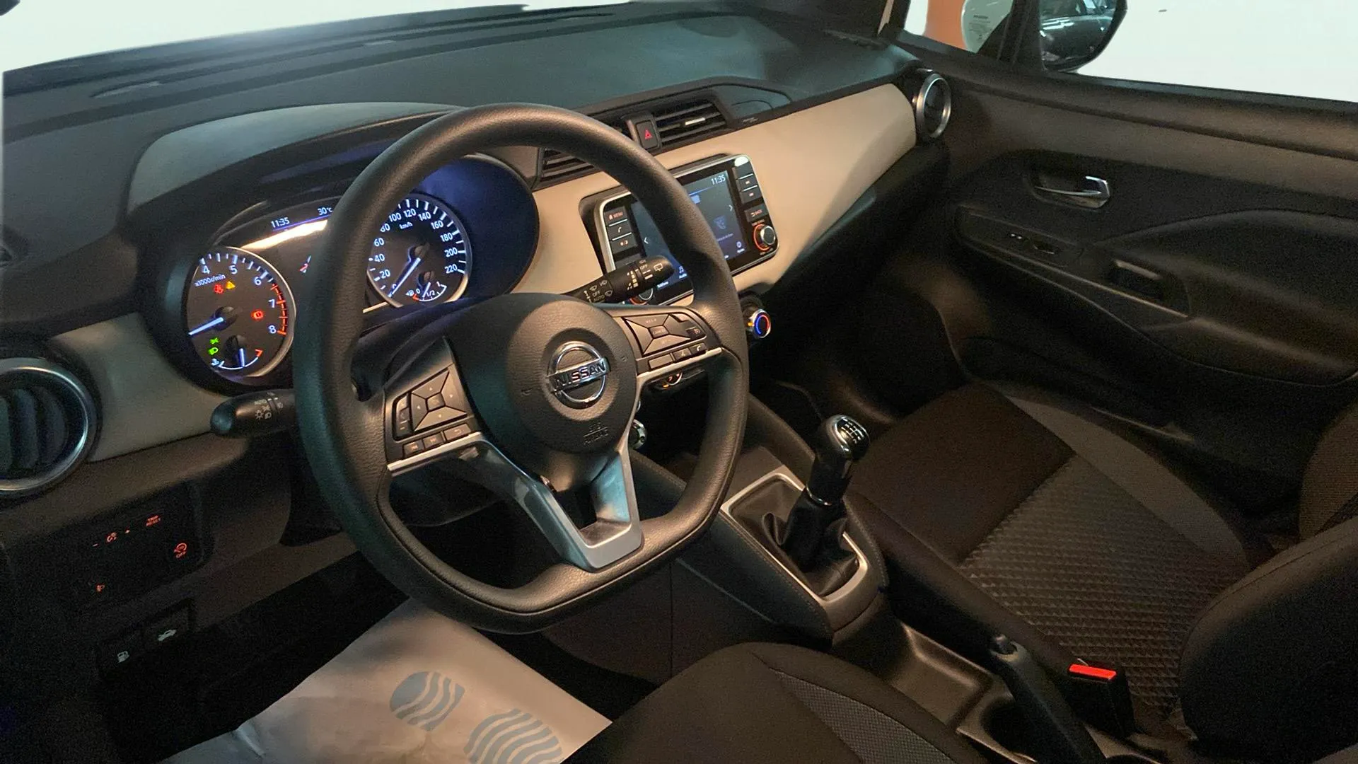Nissan Micra IG-T E6D-F Acenta Sprint - foto 10
