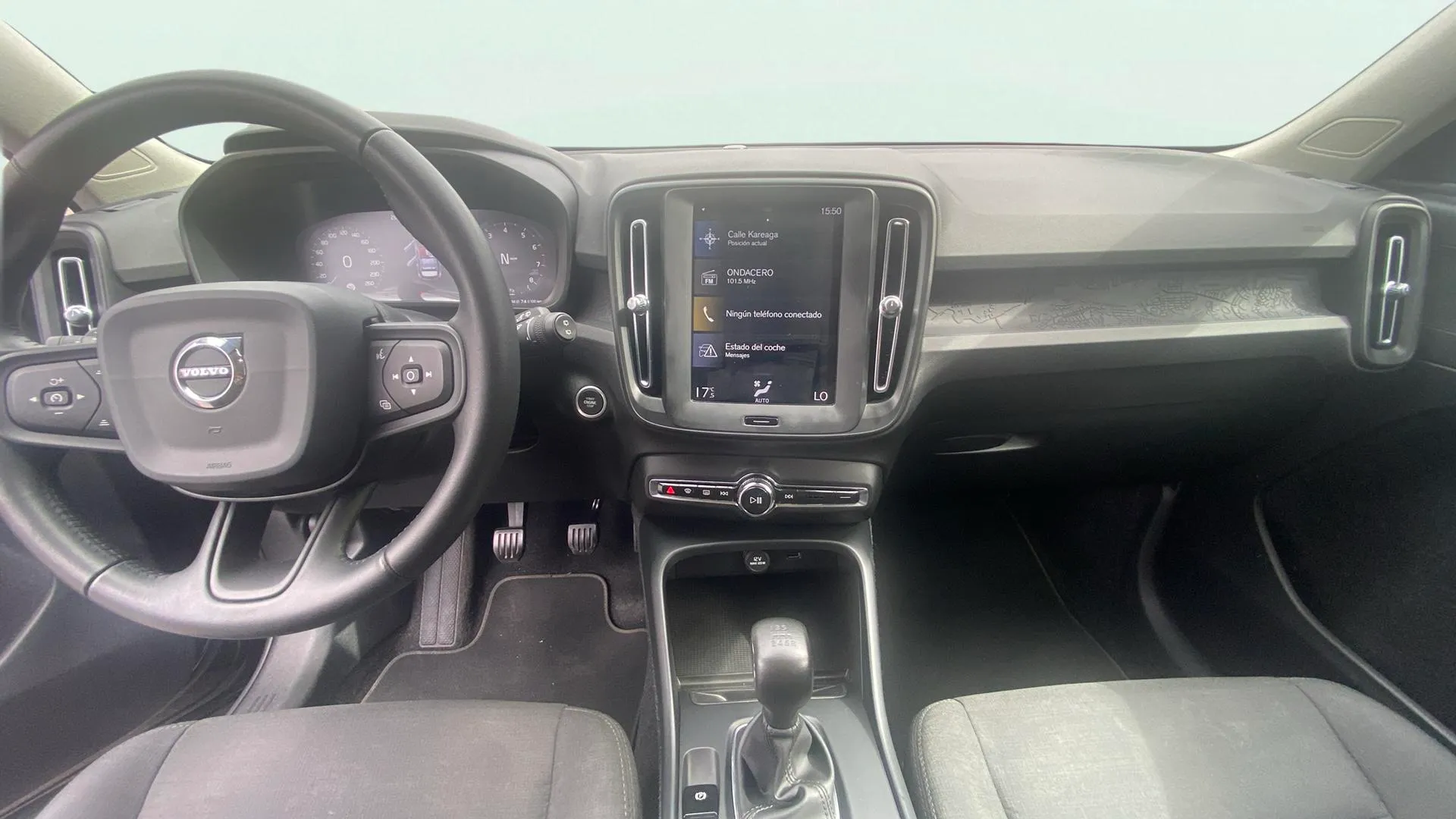 Volvo XC40 1.5 T3 Momentum - foto 10