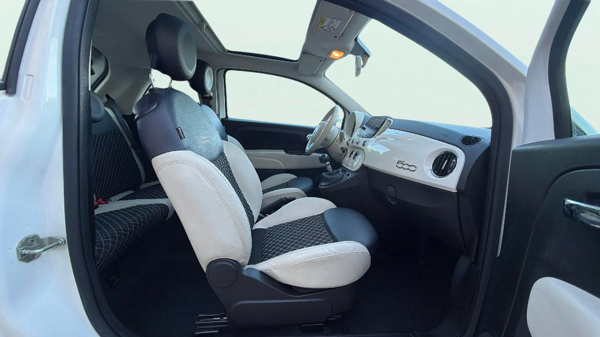 Fiat 500 Dolcevita 1.0 Hybrid - foto 12