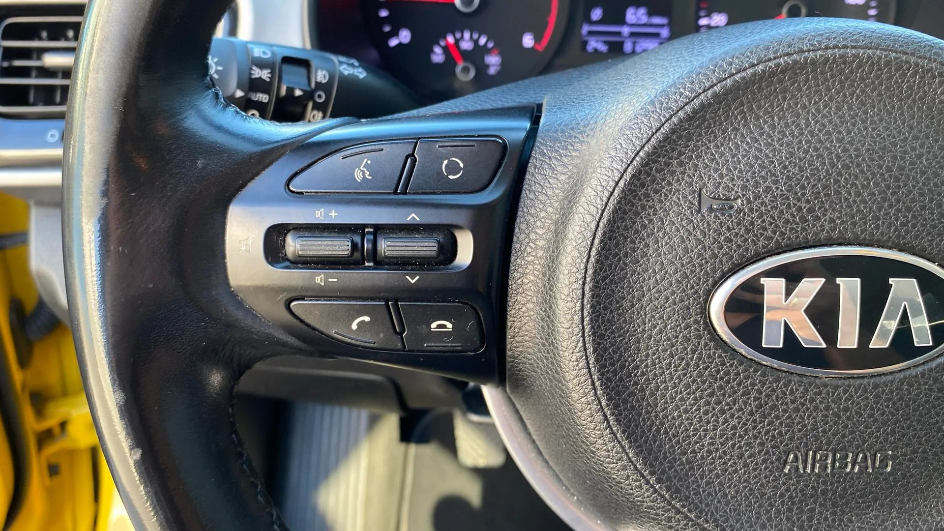 Kia Stonic 1.6 CRDi VGT Drive Eco-Dyn - foto 16