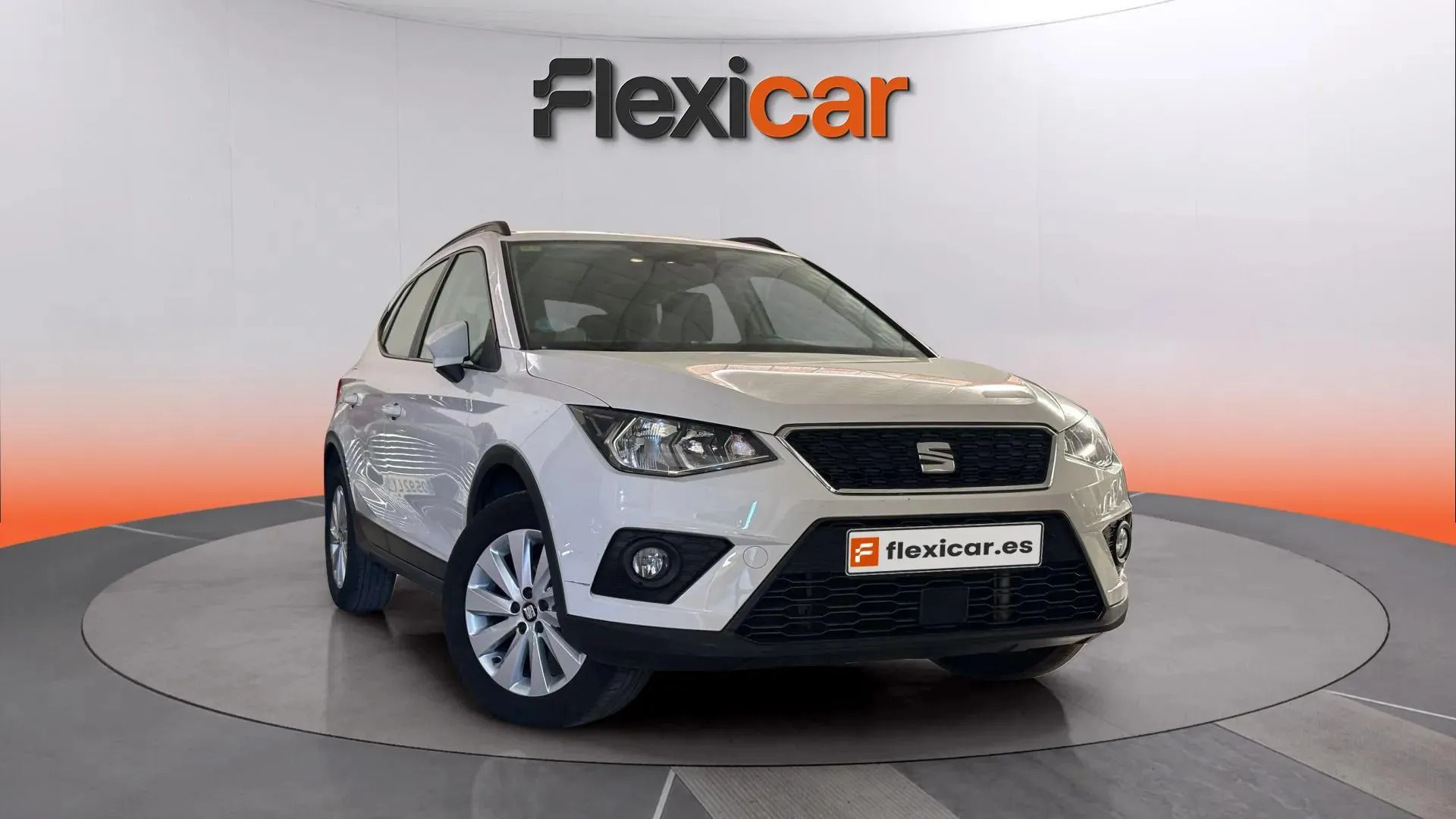 SEAT Arona 1.6 TDI Style Ecomotive - foto 1